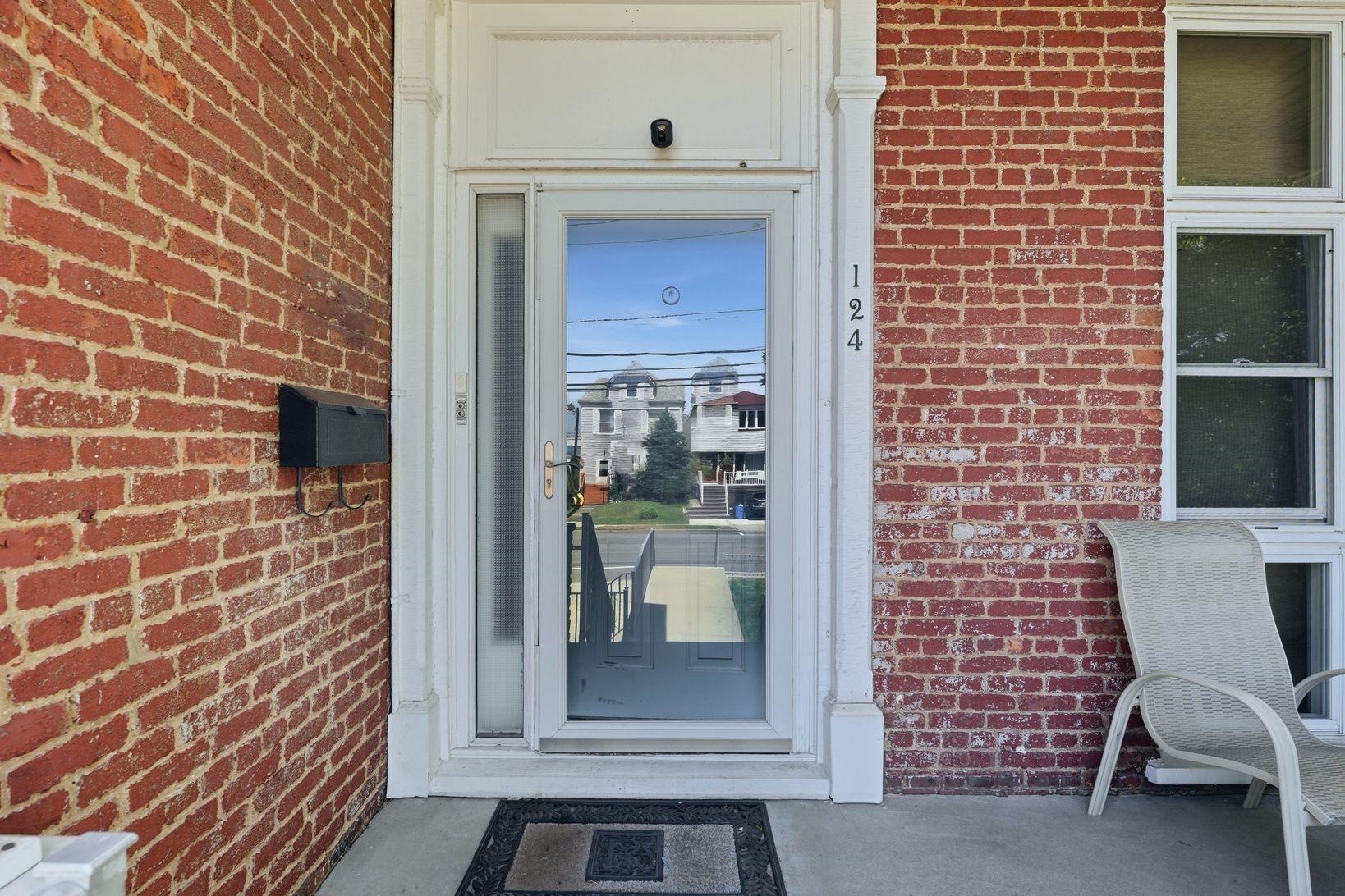 122 AVENUE A - Photo 4