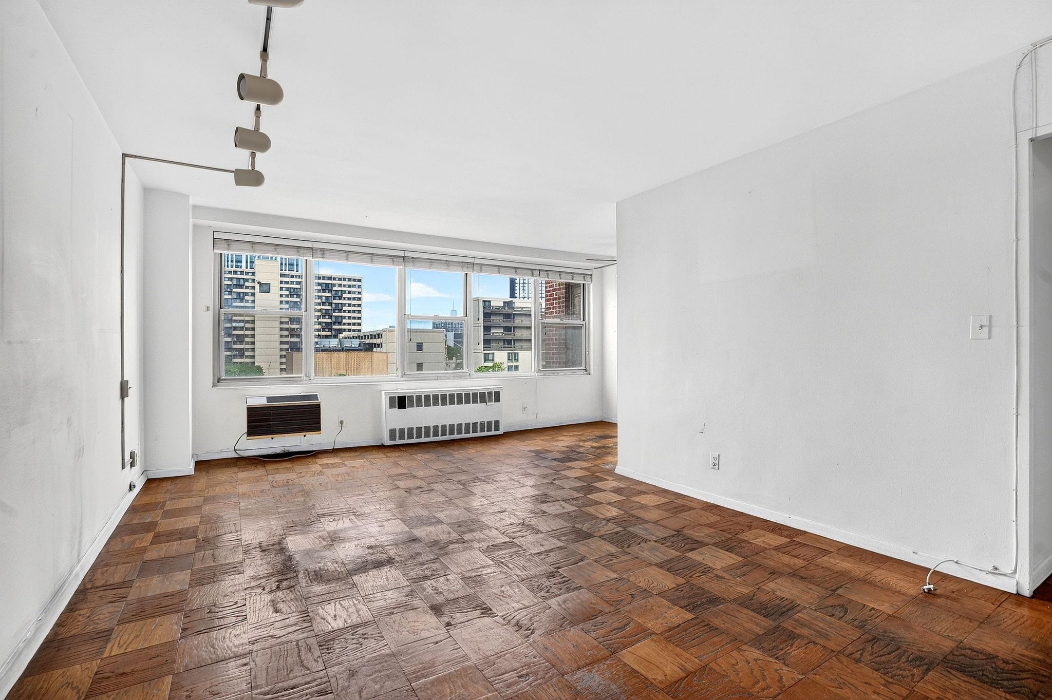 10 HURON AVE - Photo 3