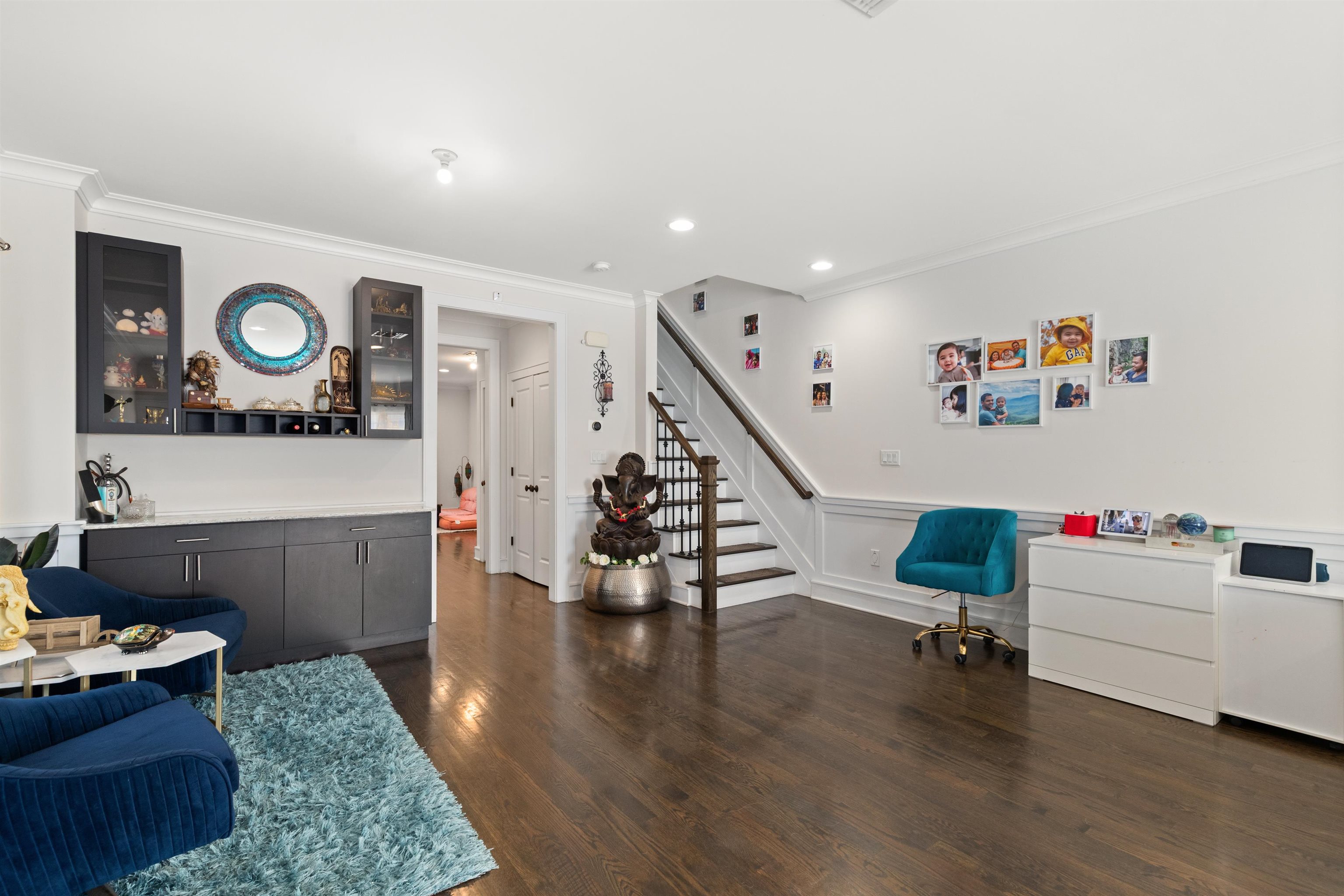 1627 JOHN ST - Photo 3