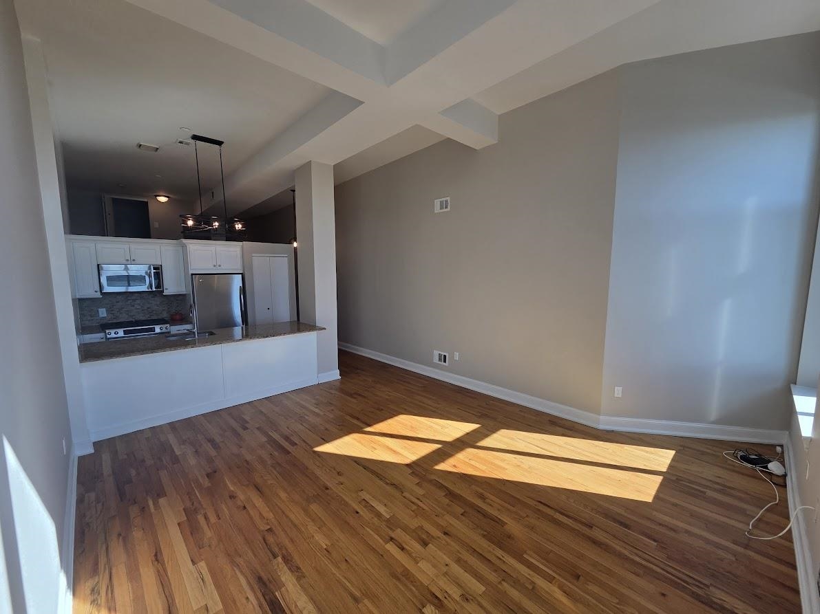 518-530 GREGORY AVE - Photo 4