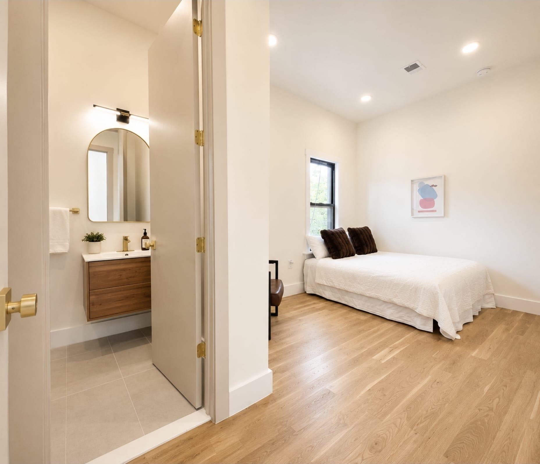 7 PIERCE AVE - Photo 4