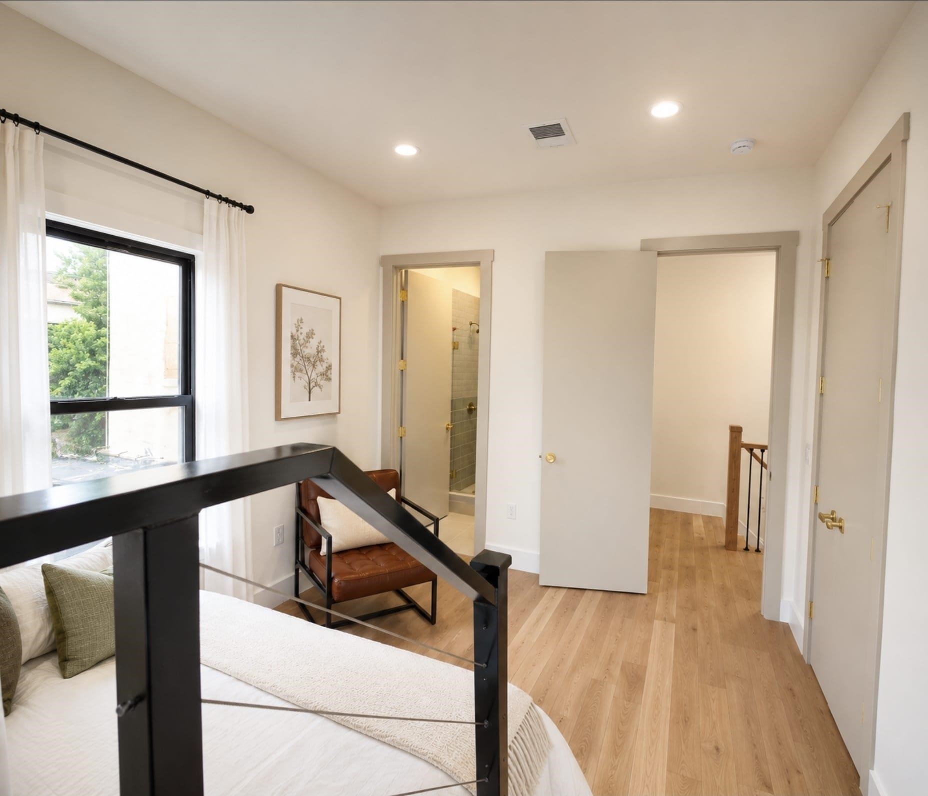 7 PIERCE AVE - Photo 5
