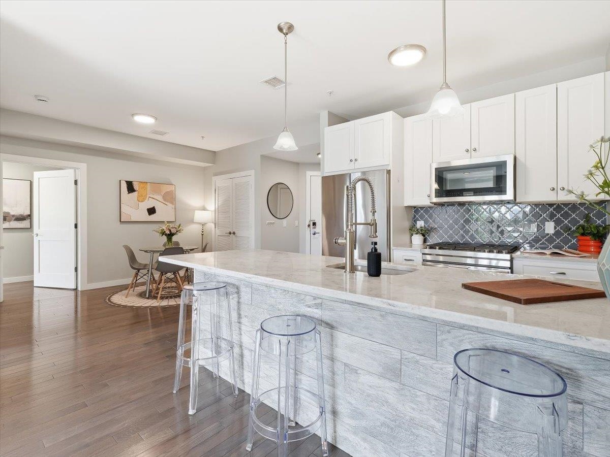 302 PALISADE AVE - Photo 4