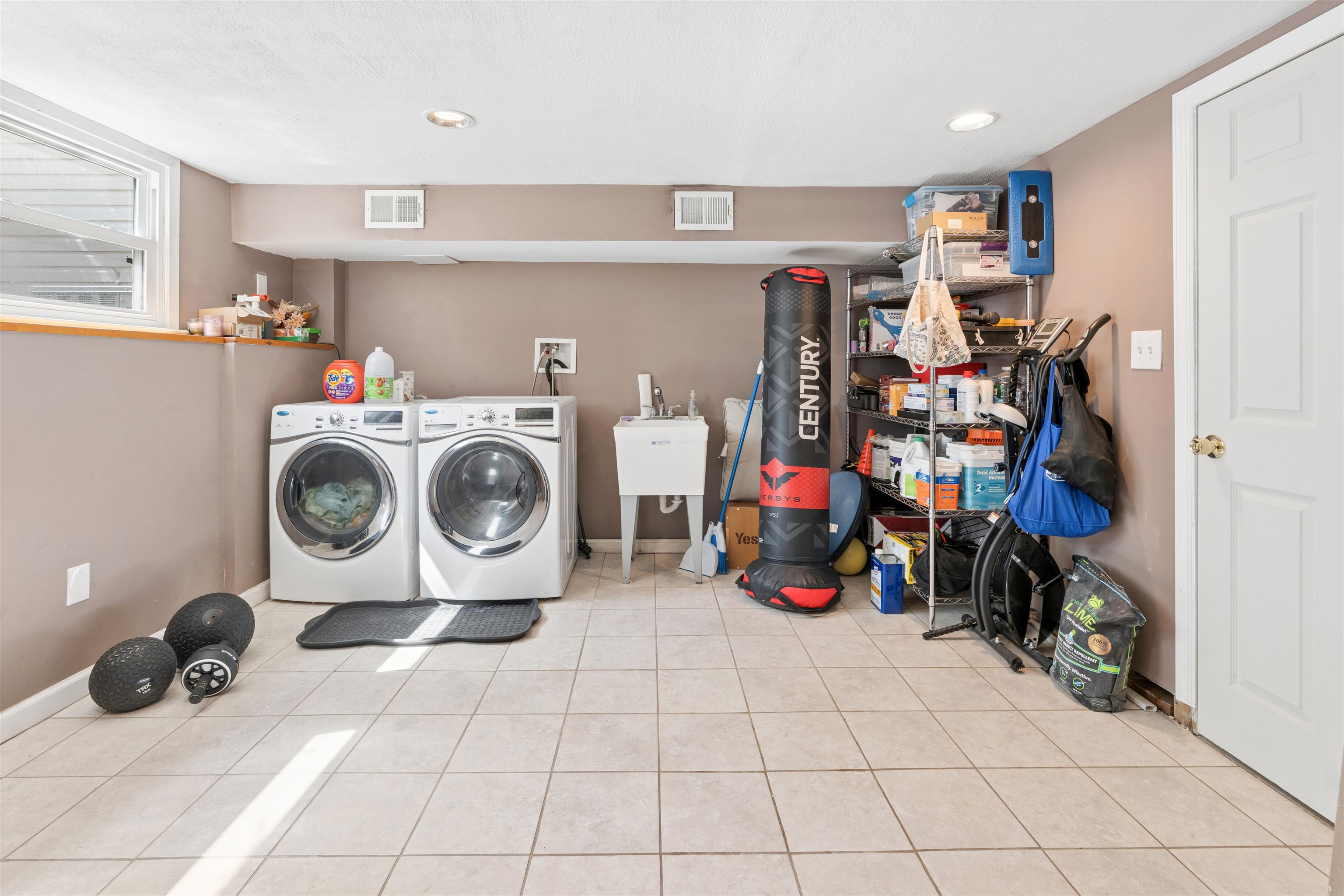 106 COUNTRY VILLAGE RD - Photo 4