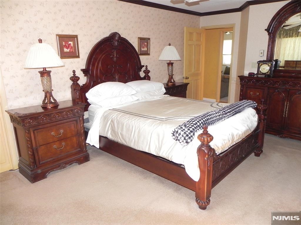 8 MARIANI DR - Photo 5