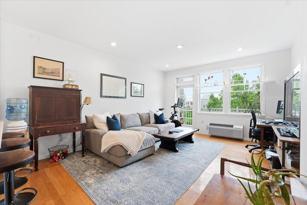 15 FREEDOM WAY - Photo 2