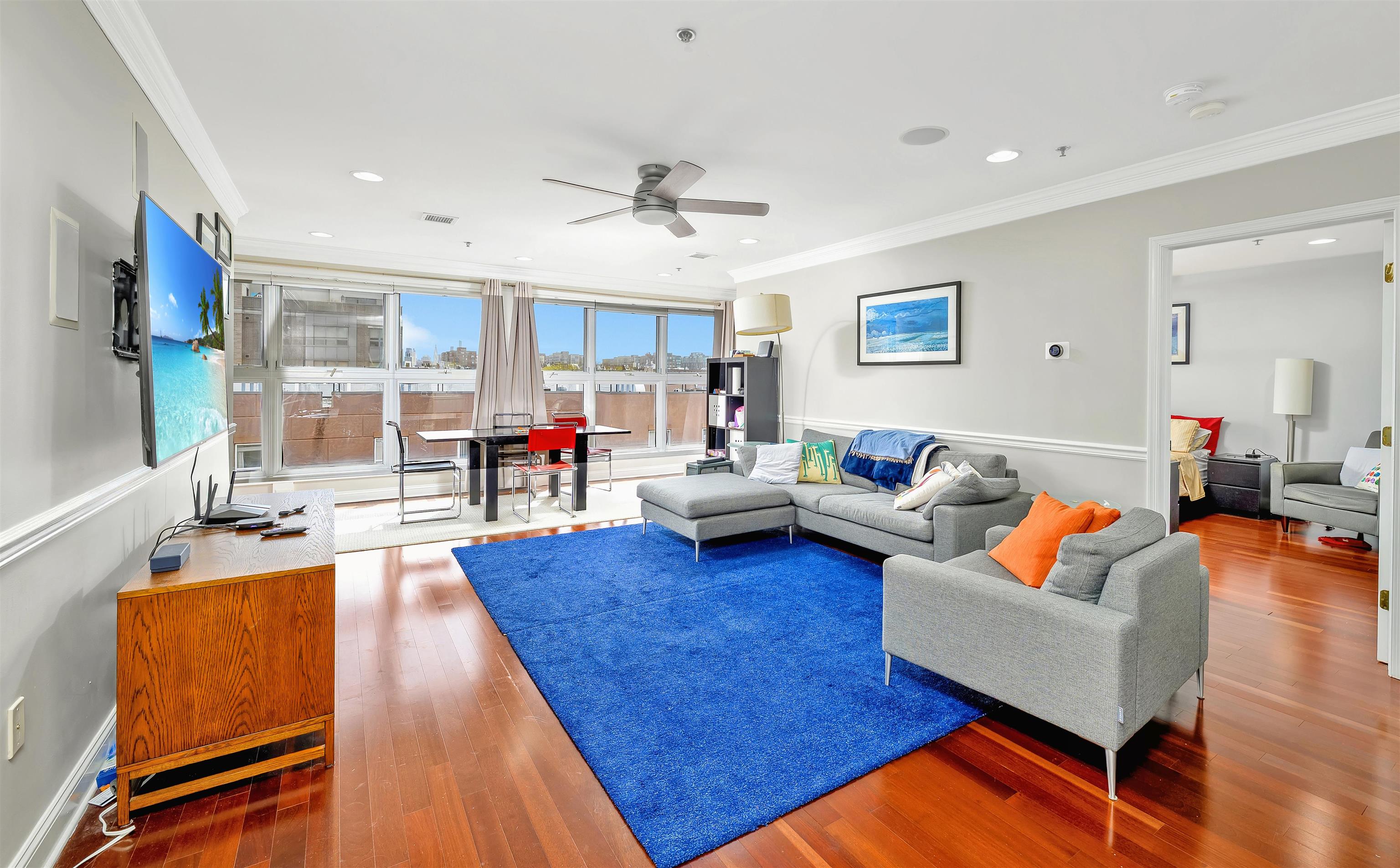 1331 GRAND ST - Photo 2