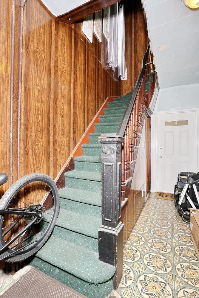 1808 44TH ST - Photo 3