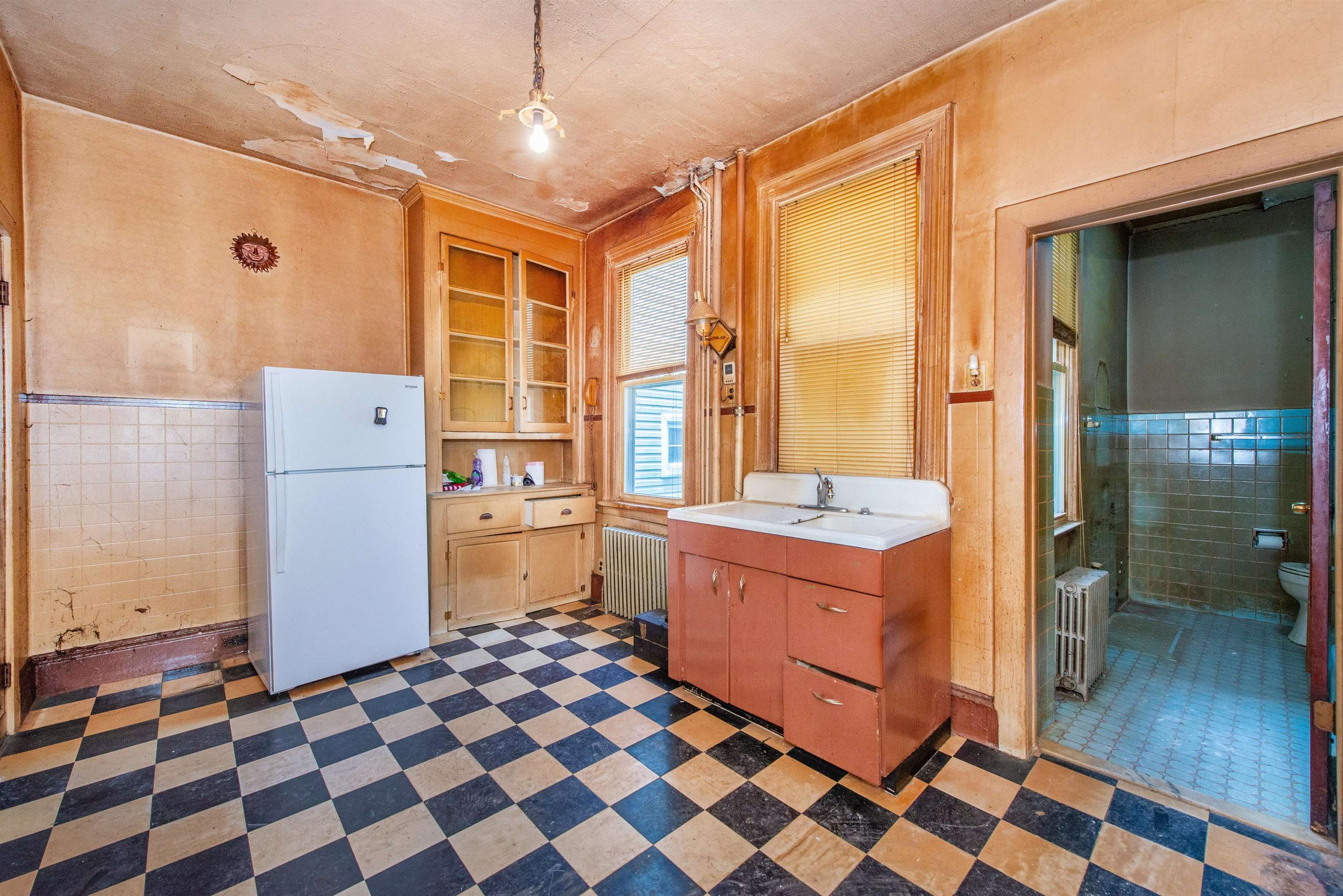 13 NEVIN ST - Photo 5