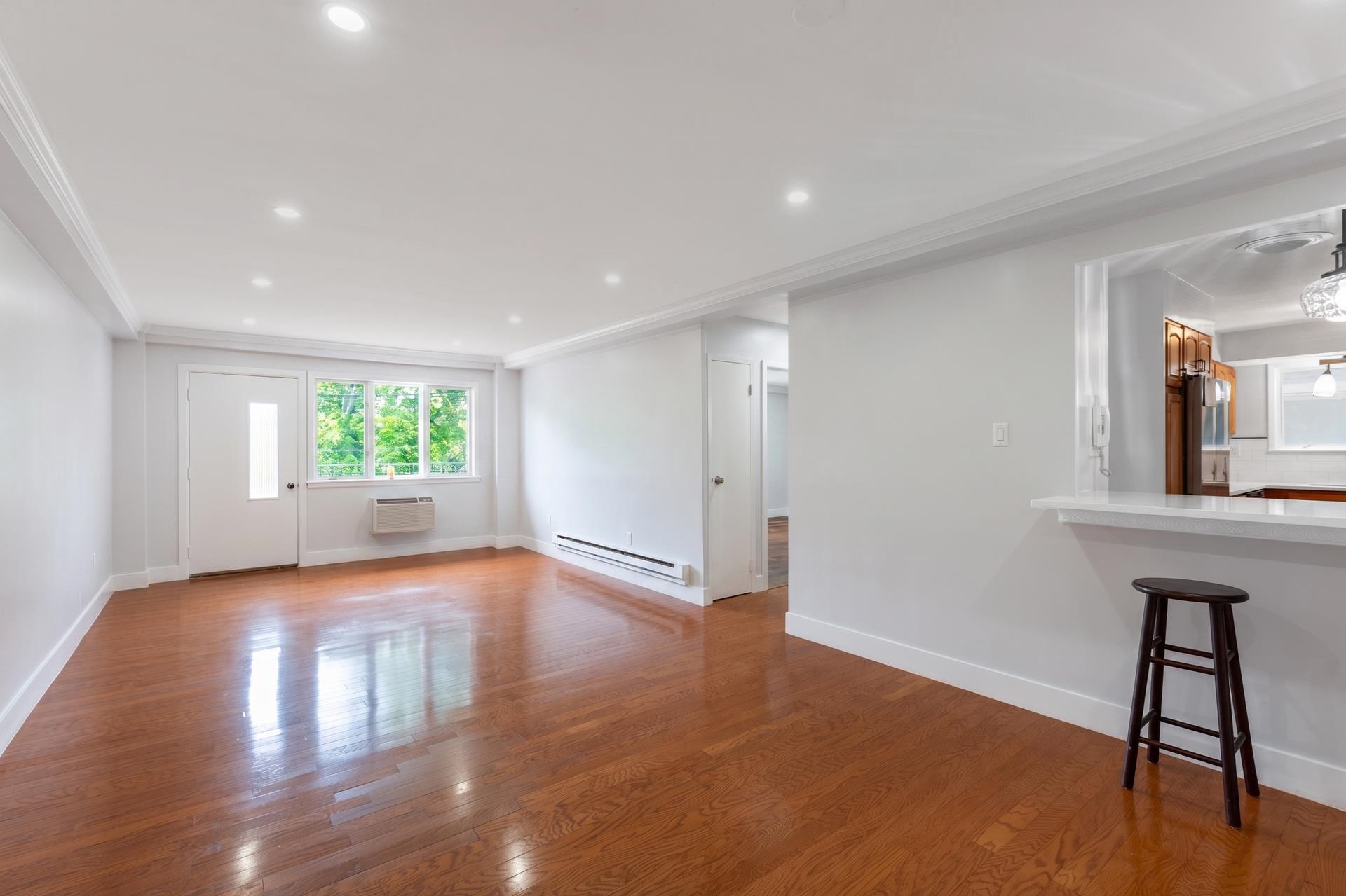 1070 KENNEDY BLVD - Photo 2