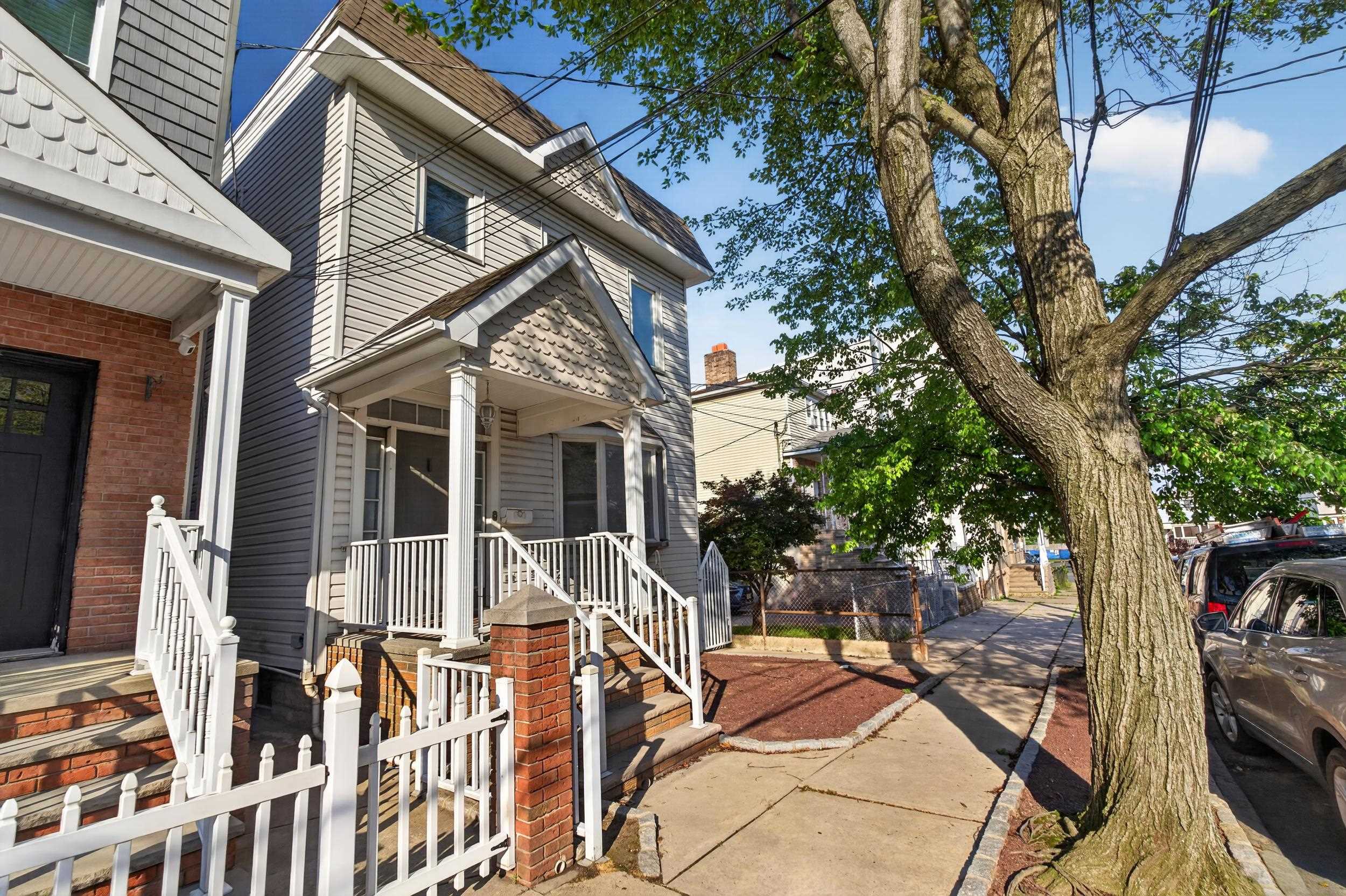 79 EAST 27TH ST - Photo 2