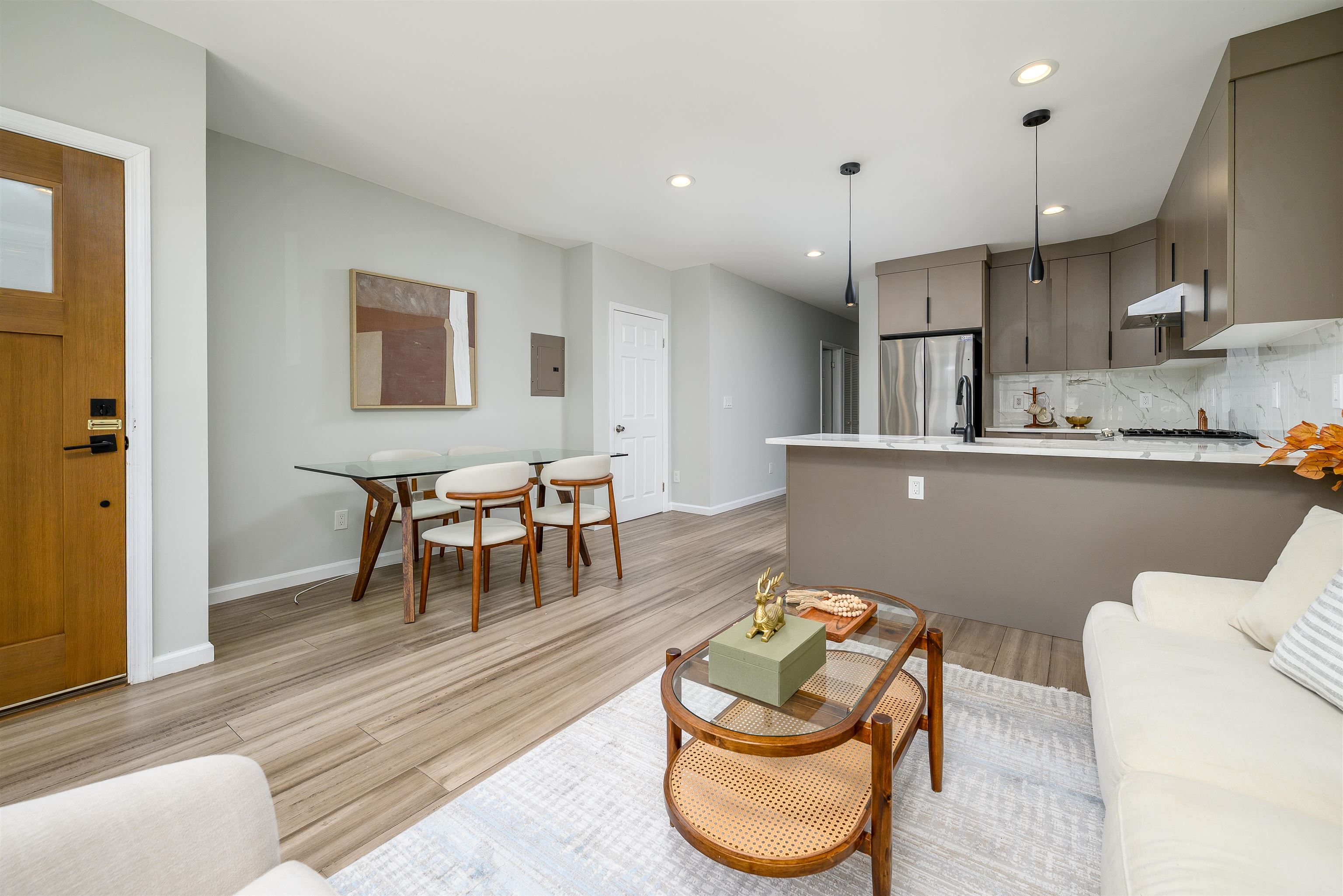 70 BOWERS ST - Photo 4