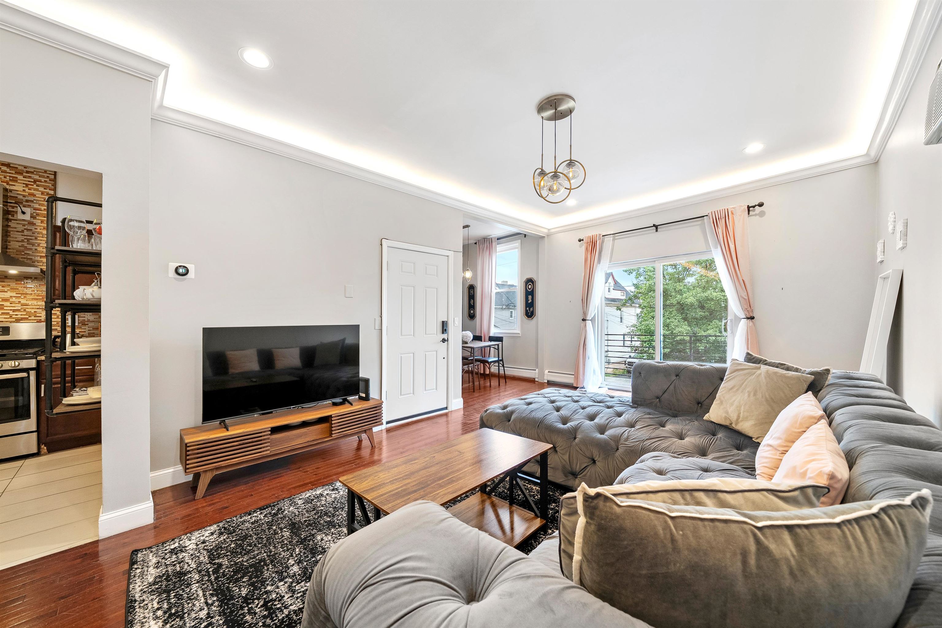 138 76TH ST - Photo 2