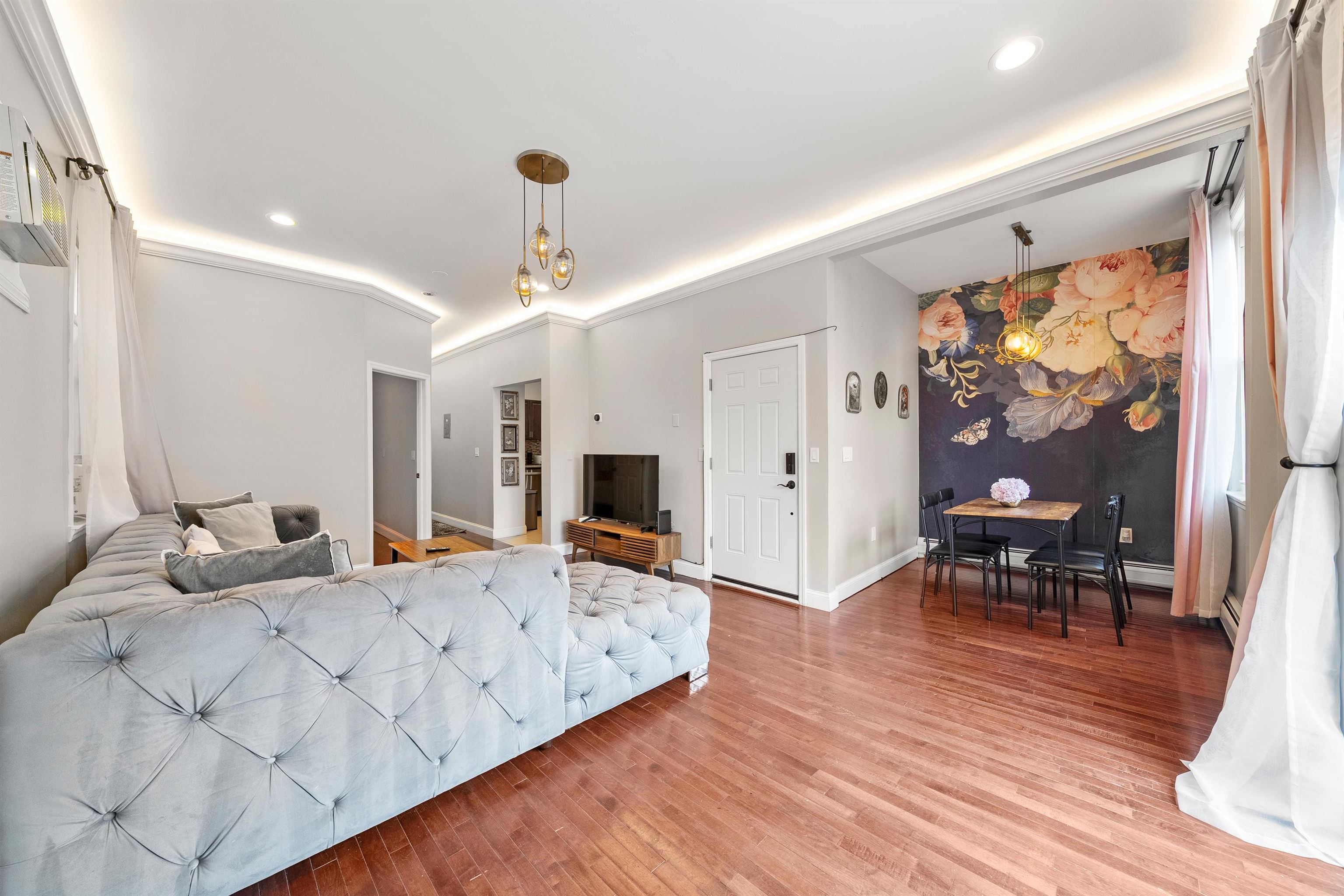 138 76TH ST - Photo 5