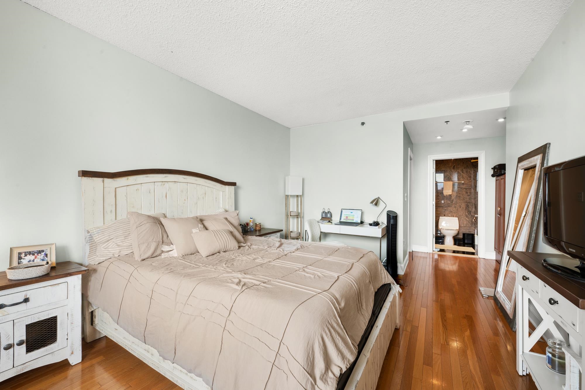 415 NEWARK ST - Photo 12