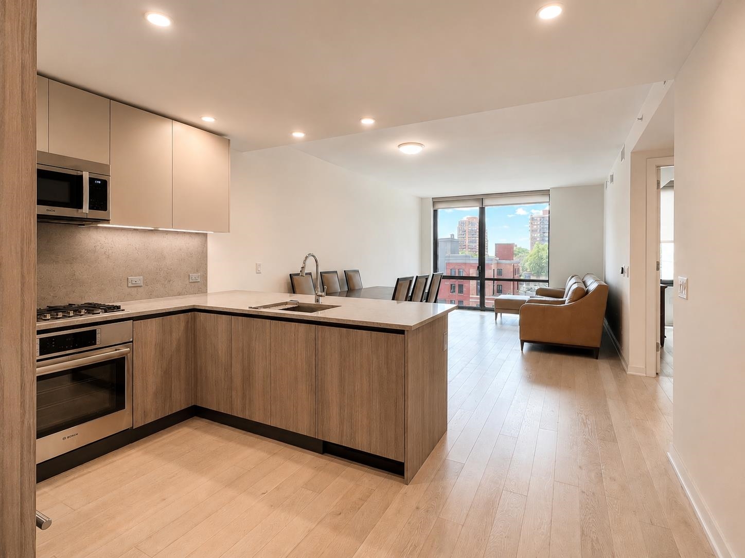 155 BAY ST - Photo 2