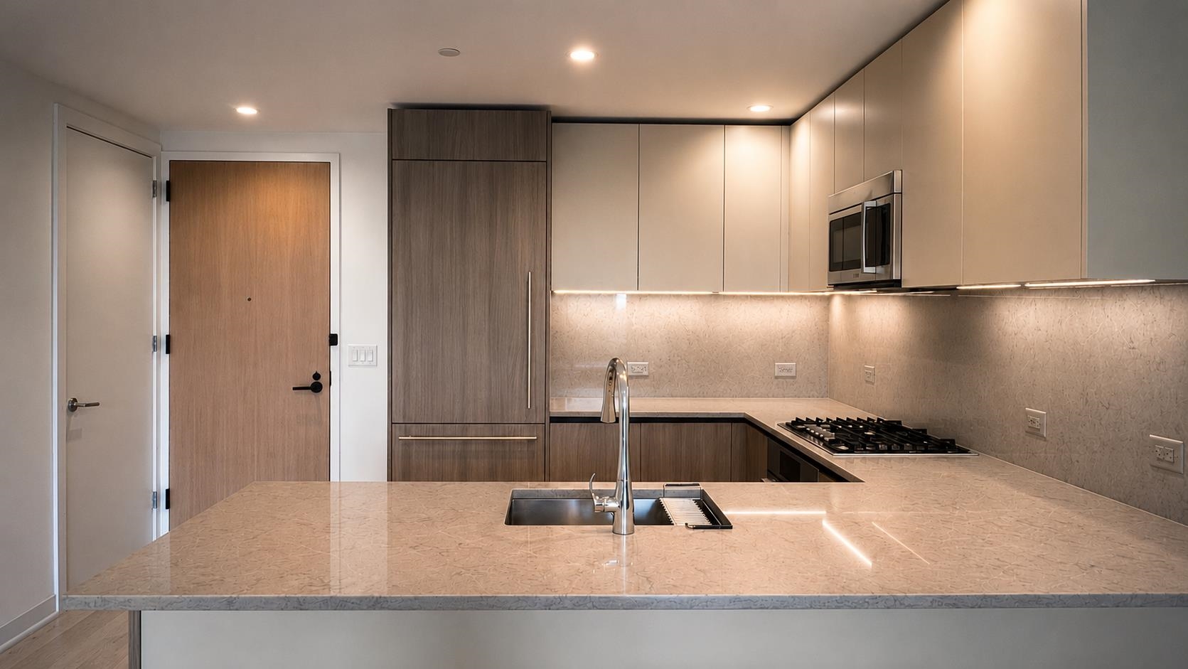 155 BAY ST - Photo 4