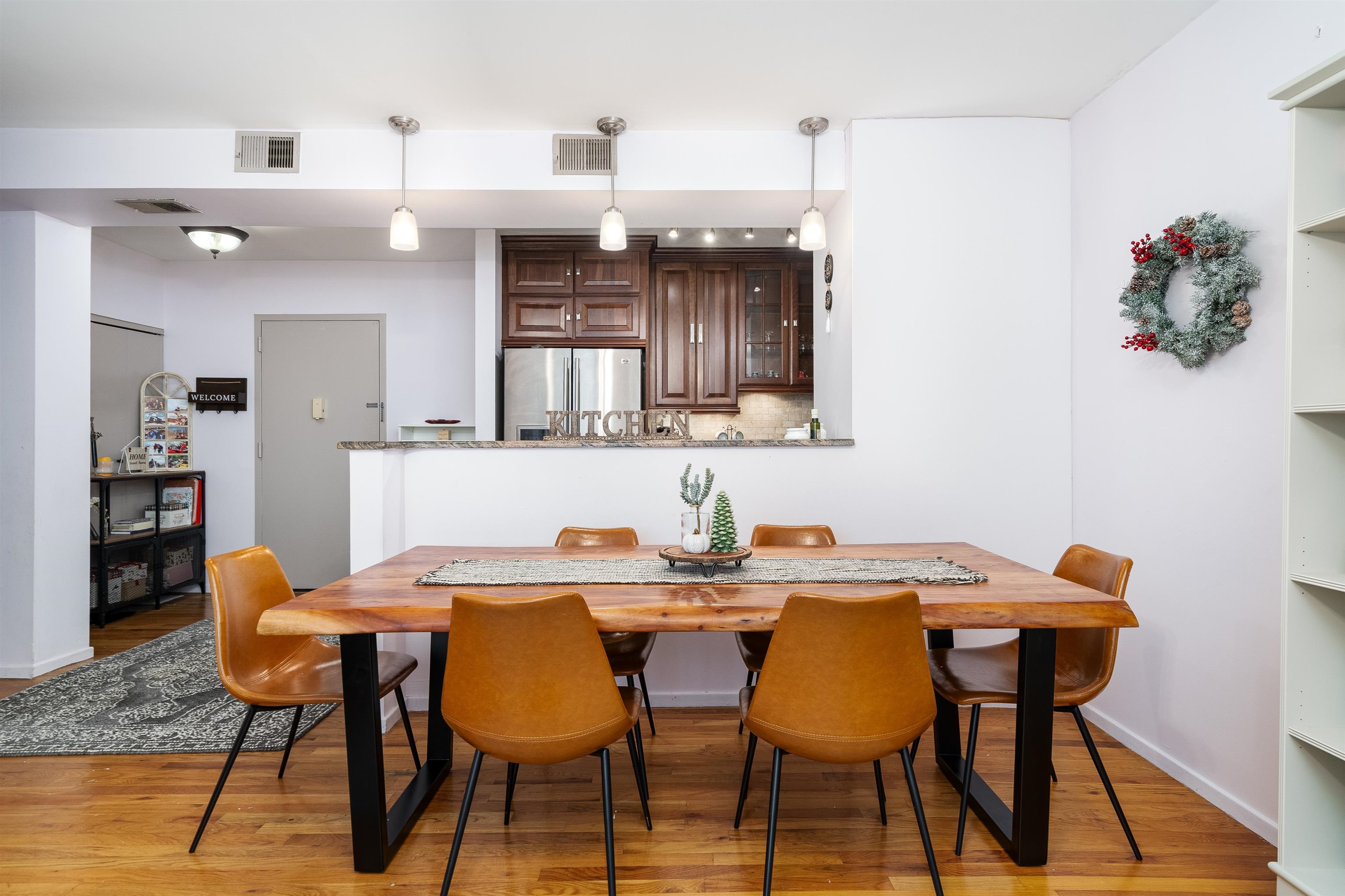 518-530 GREGORY AVE - Photo 4