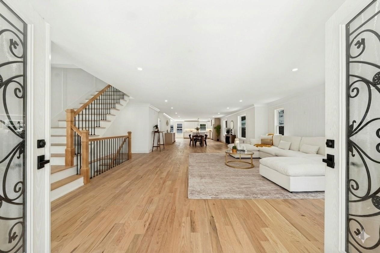 179 WASHINGTON AVE - Photo 4