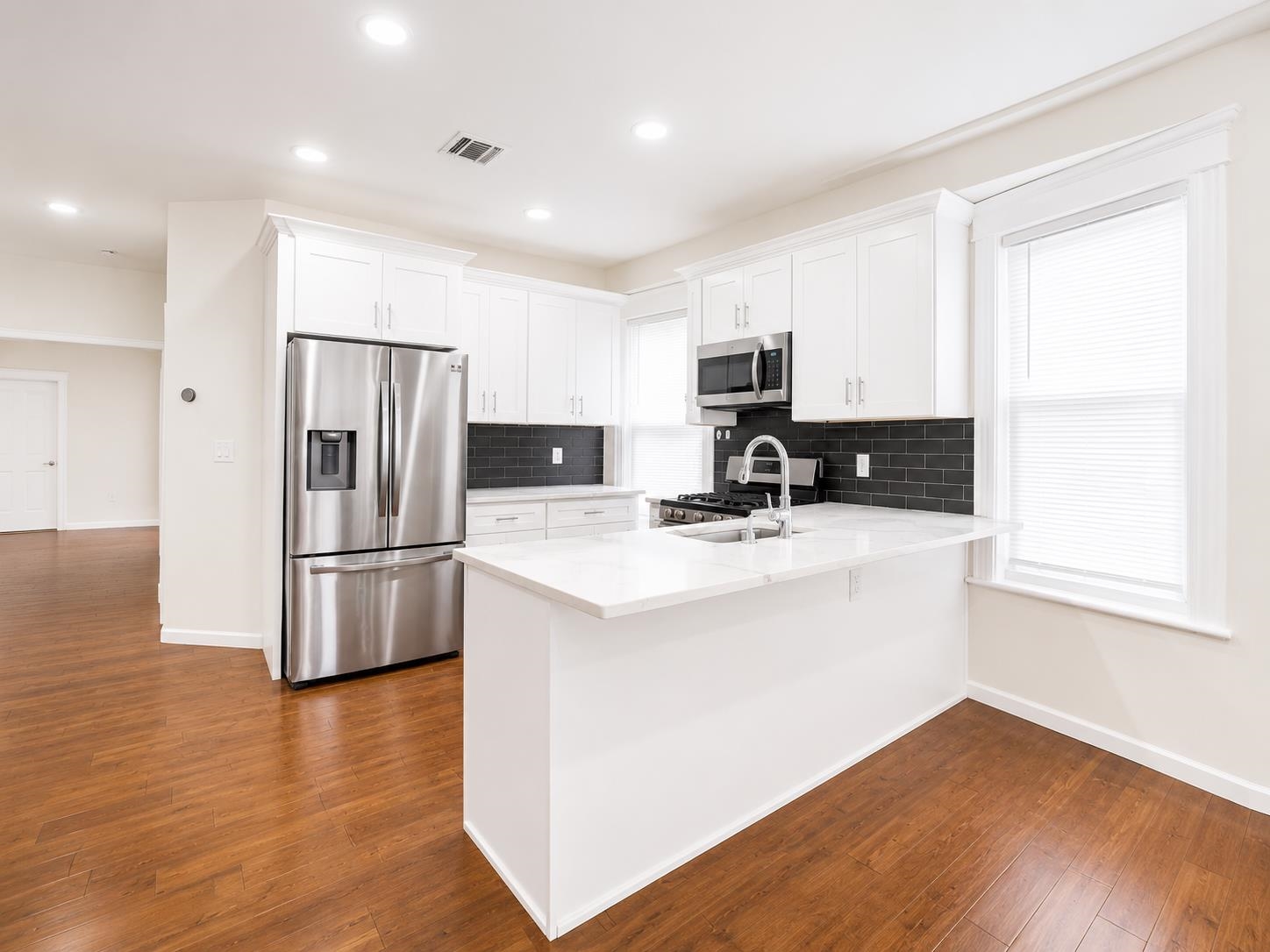 244 CLINTON AVE - Photo 3