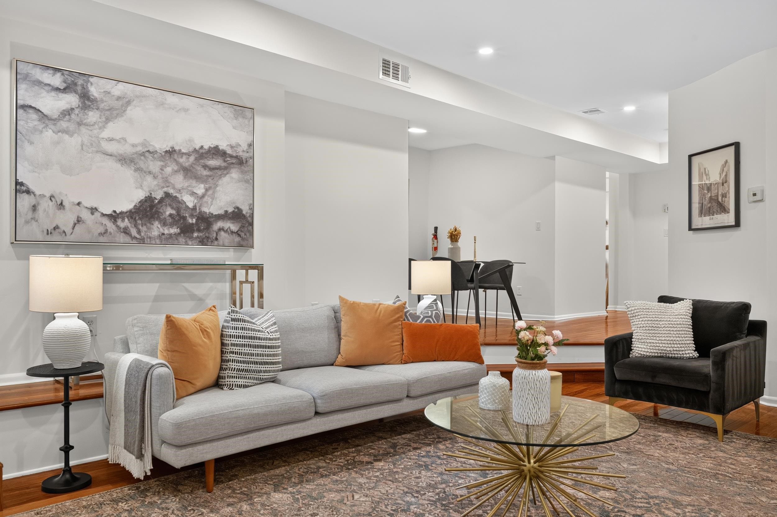 121 GRAND ST - Photo 2