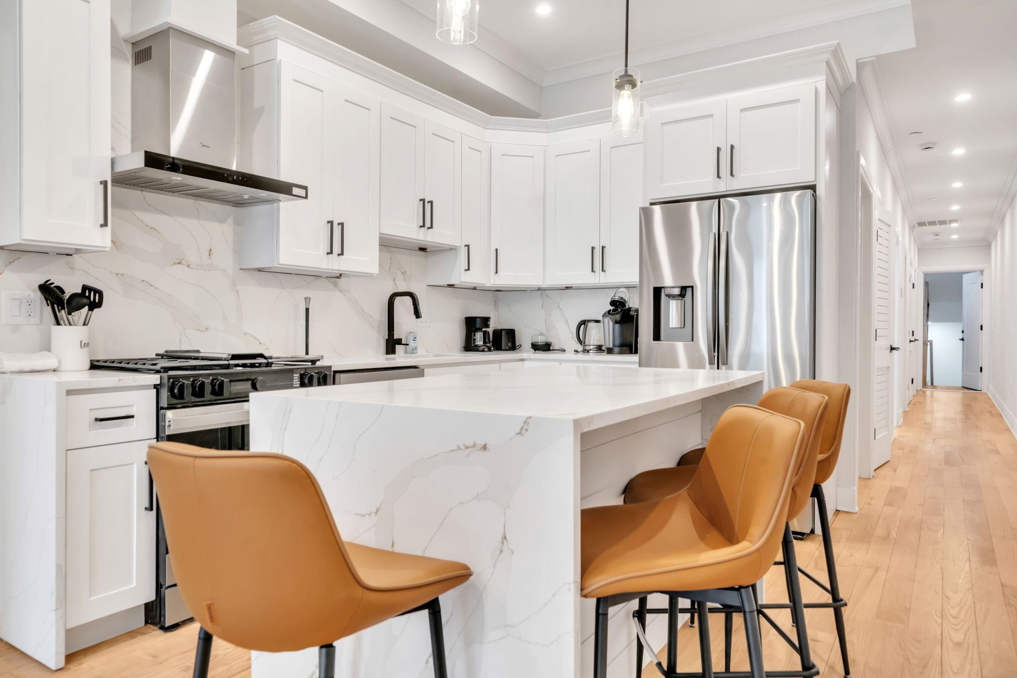 134 35TH ST - Photo 4