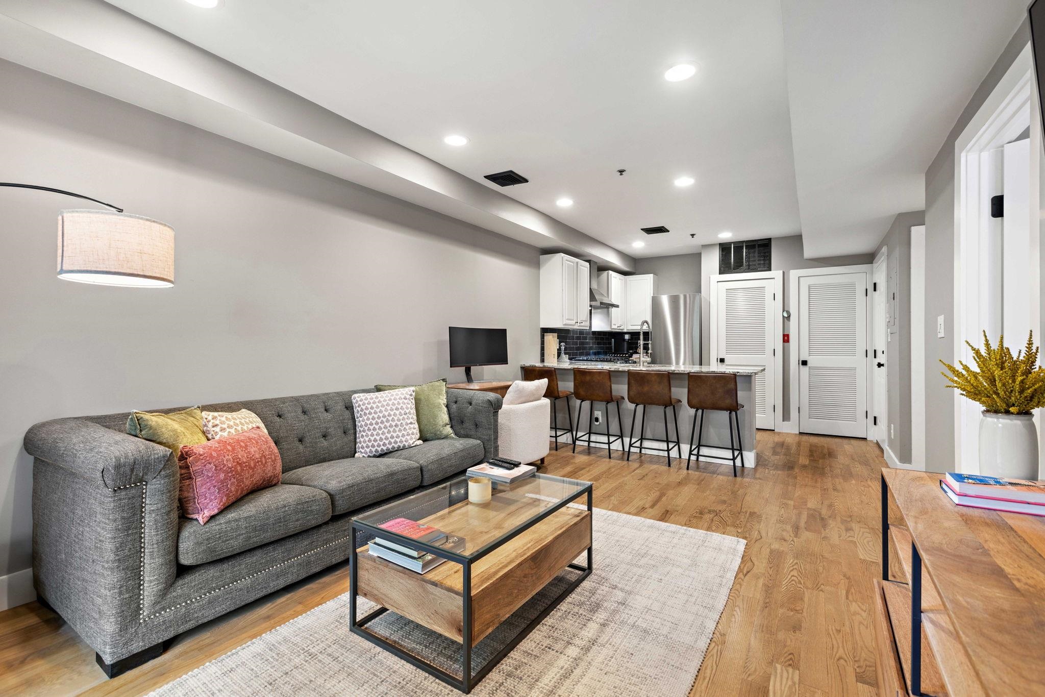 122 MADISON ST - Photo 5