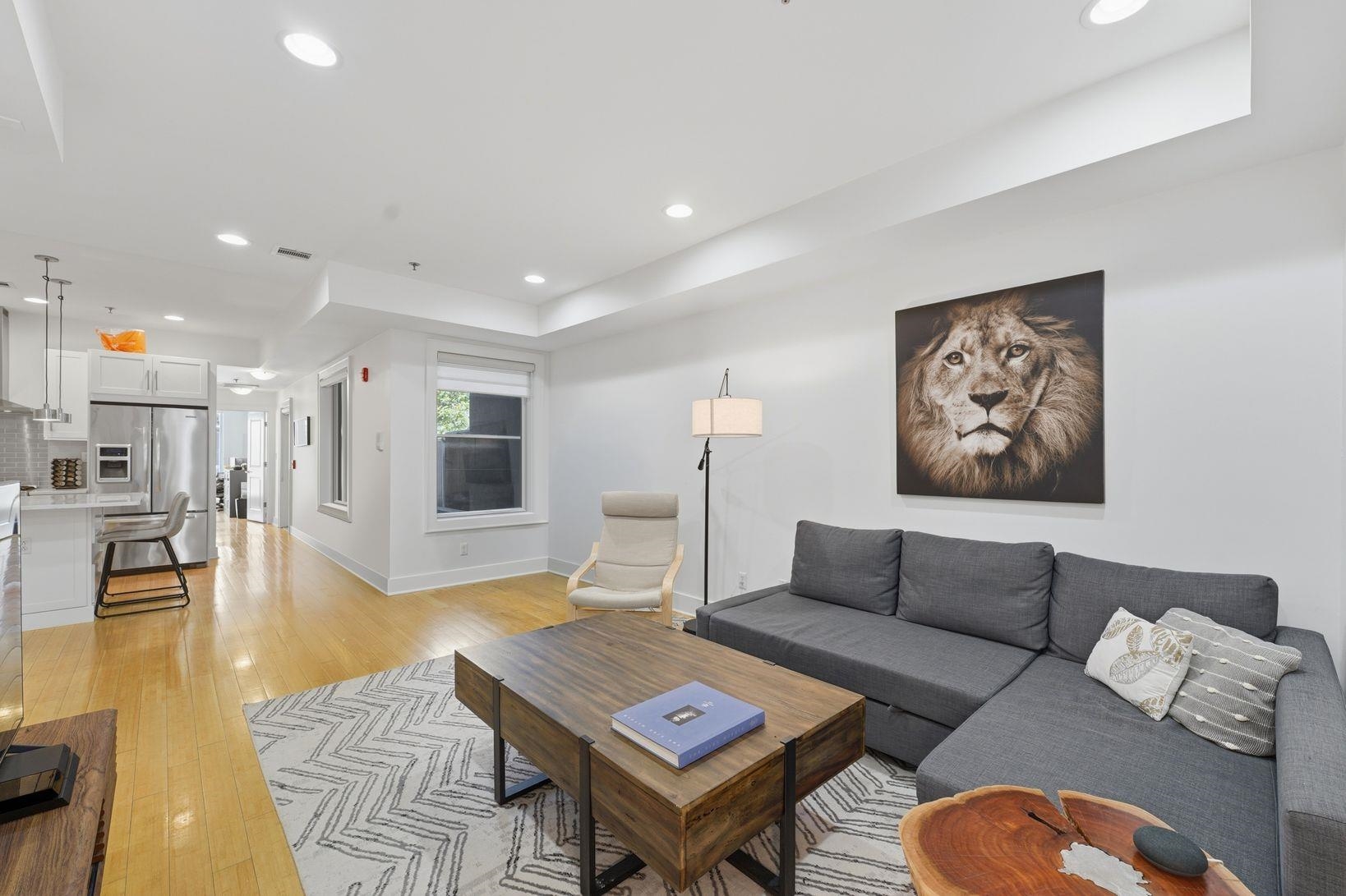 838 PARK AVE - Photo 3