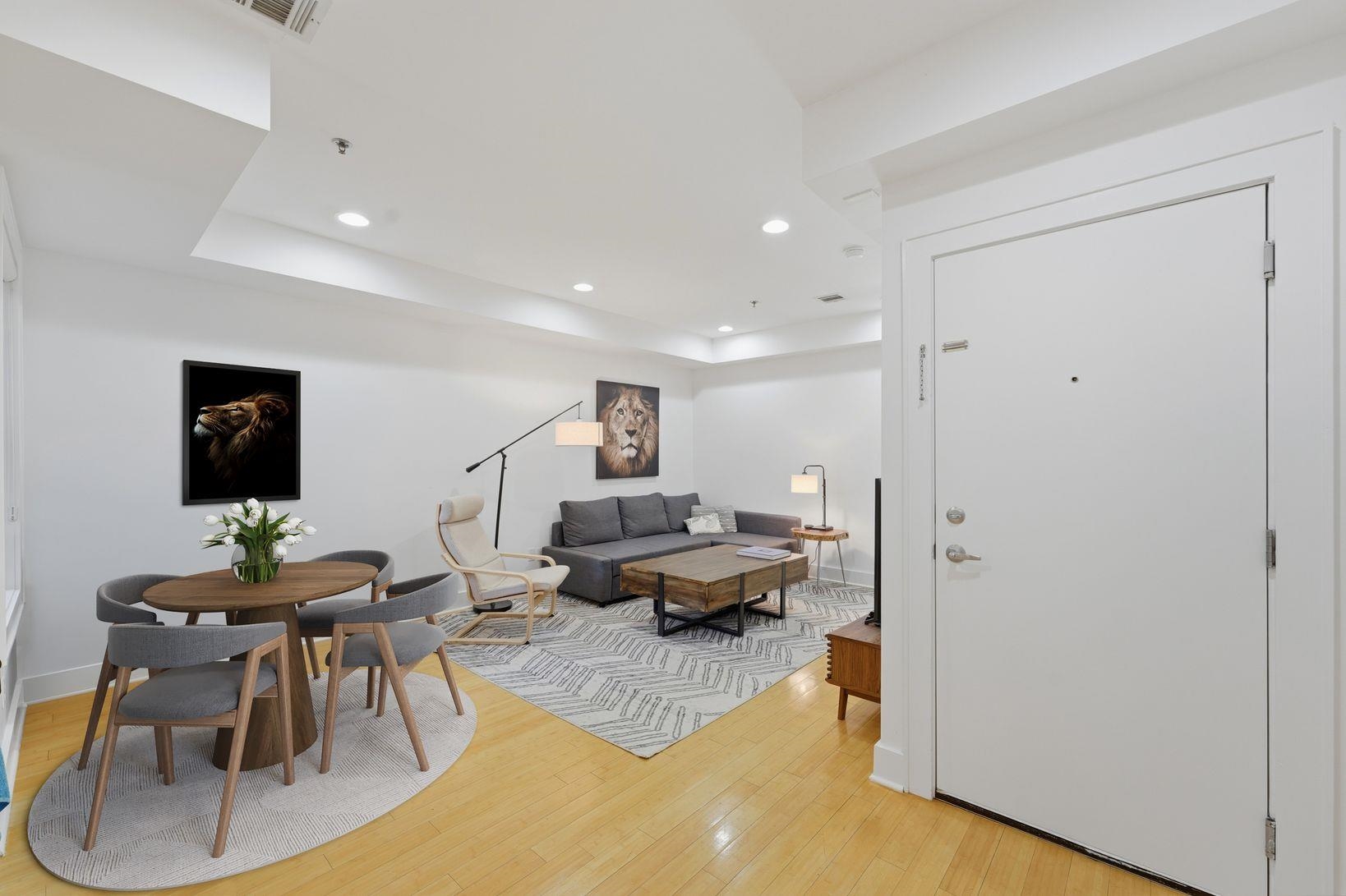838 PARK AVE - Photo 4