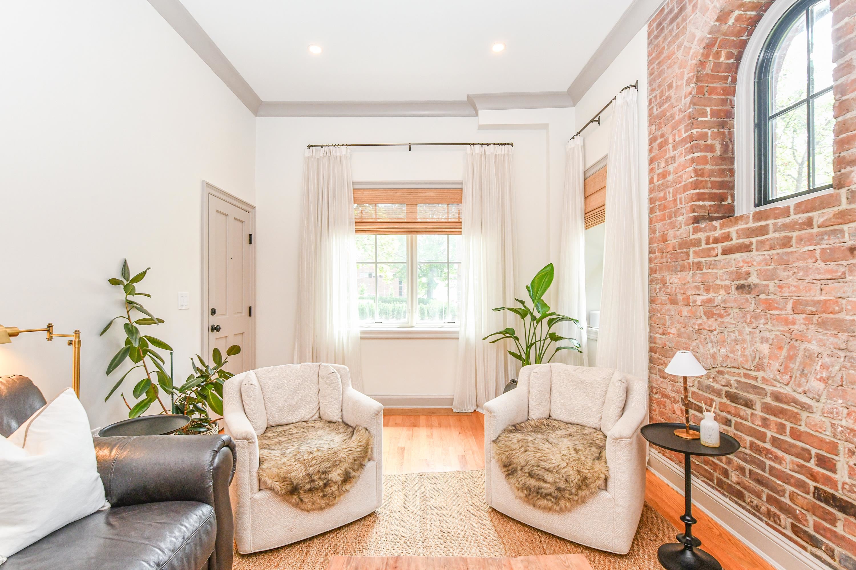 500 HUDSON ST - Photo 3