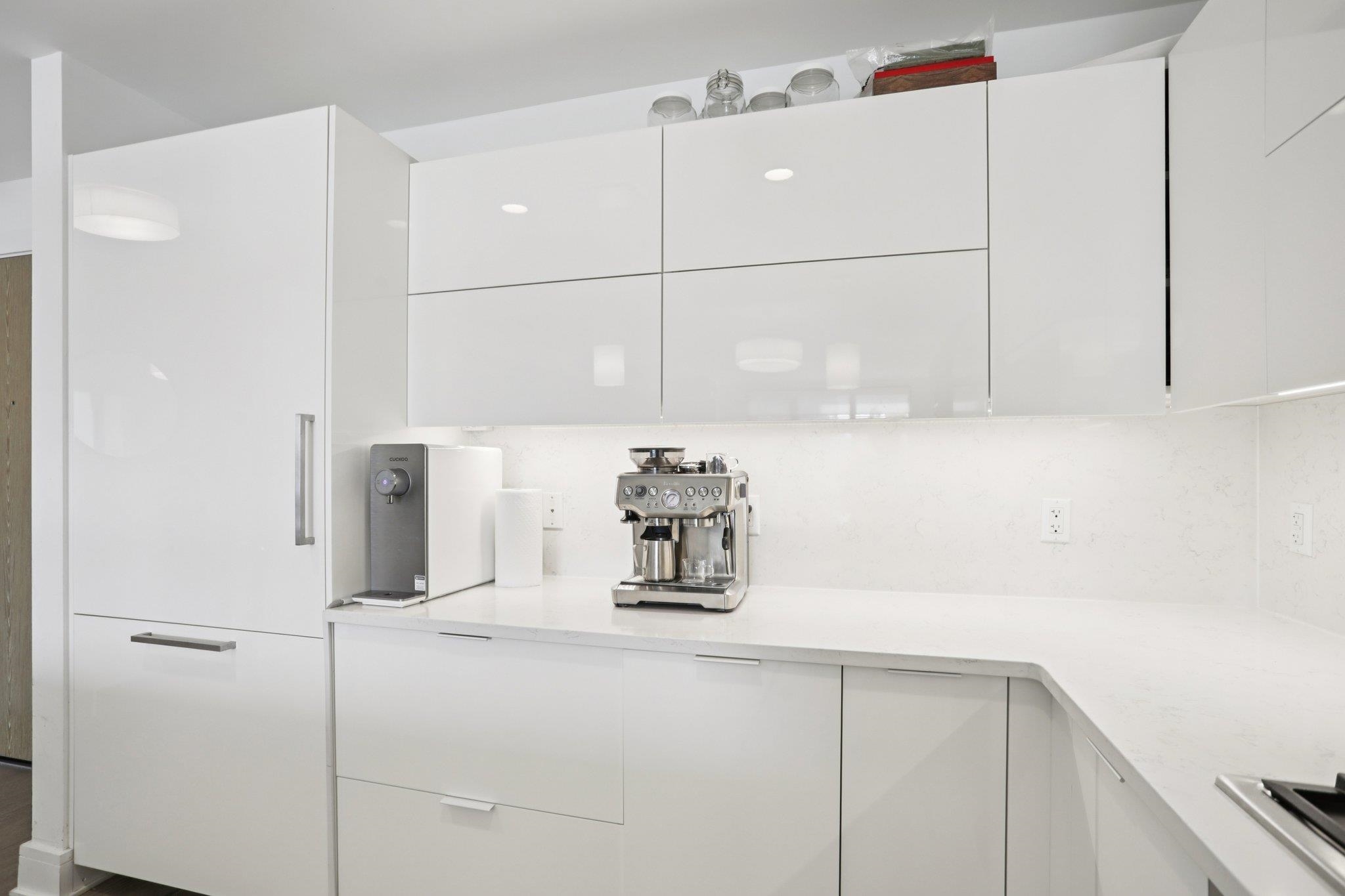 9 AVENUE AT PORT IMPERIAL - Photo 3