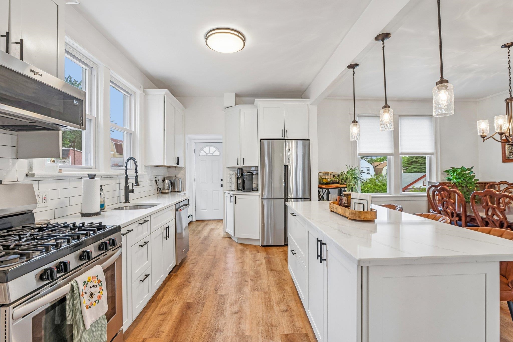 1303 82ND ST - Photo 5