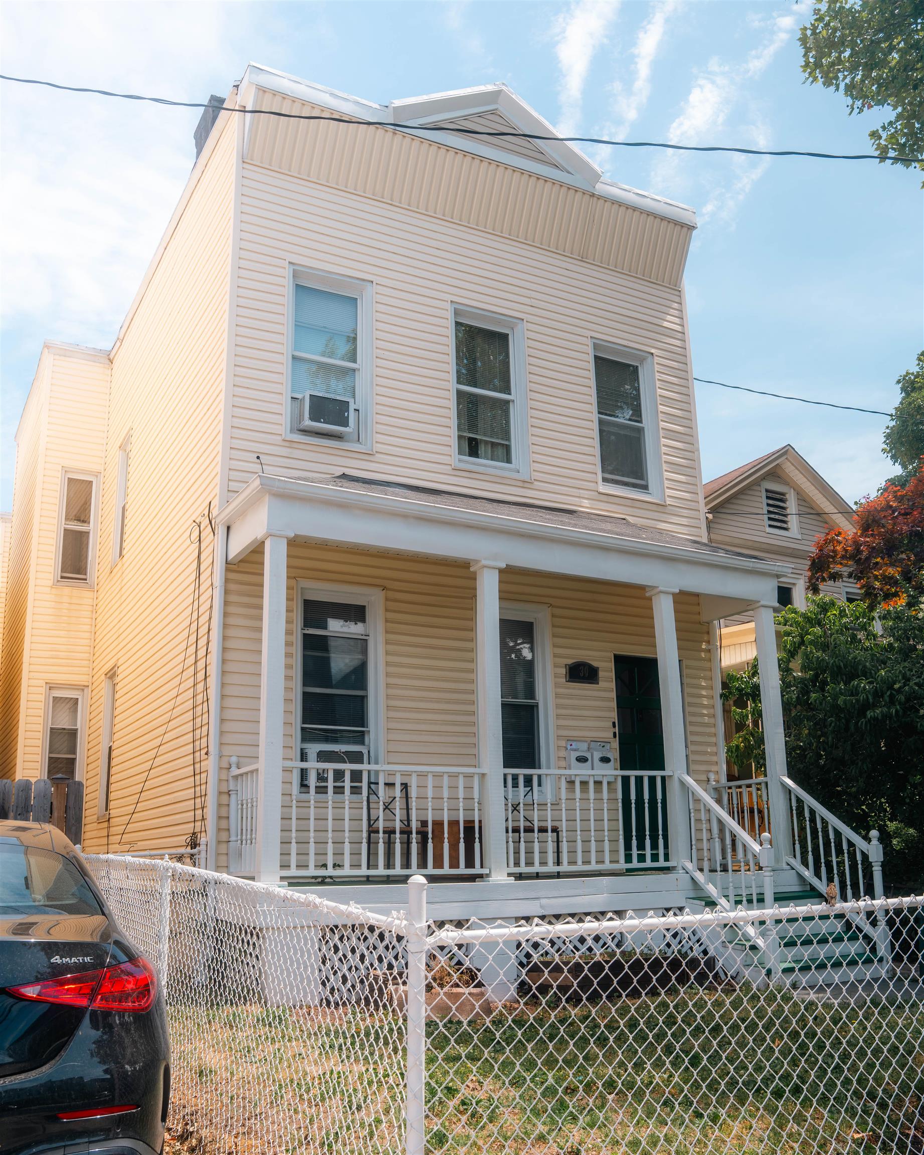 30 GARDNER AVE - Photo 2