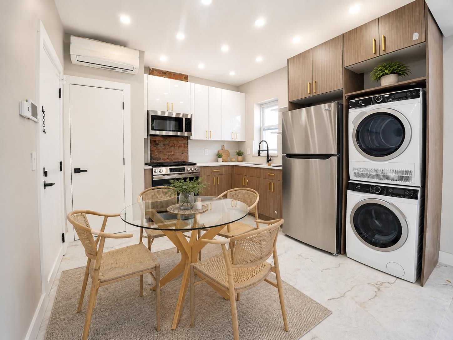 127 VAN HORNE ST - Photo 3