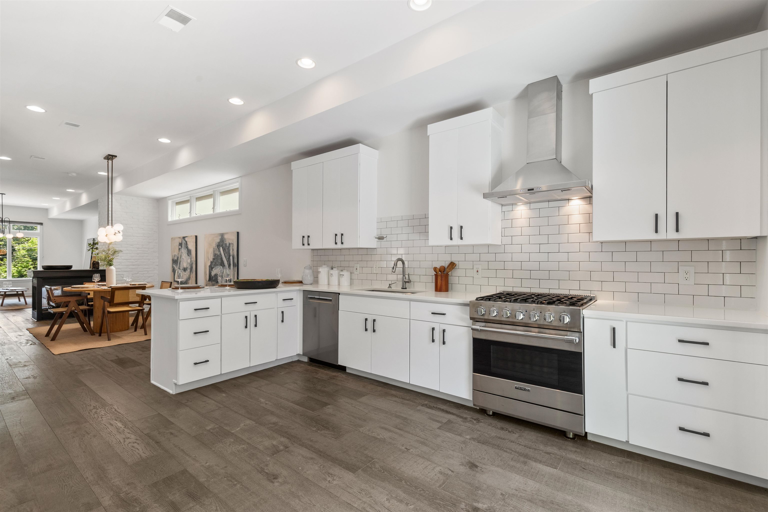 627 GREGORY AVE - Photo 4