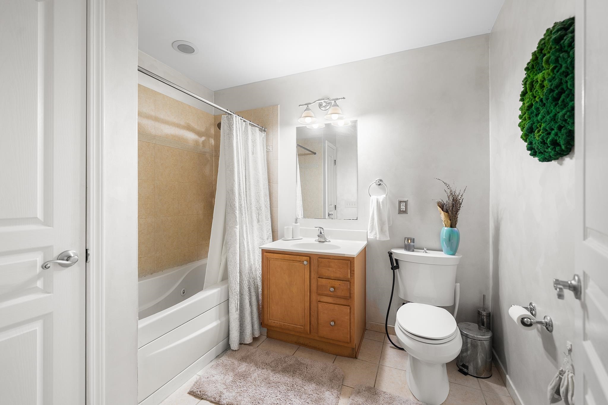 9252 KENNEDY BLVD - Photo 5
