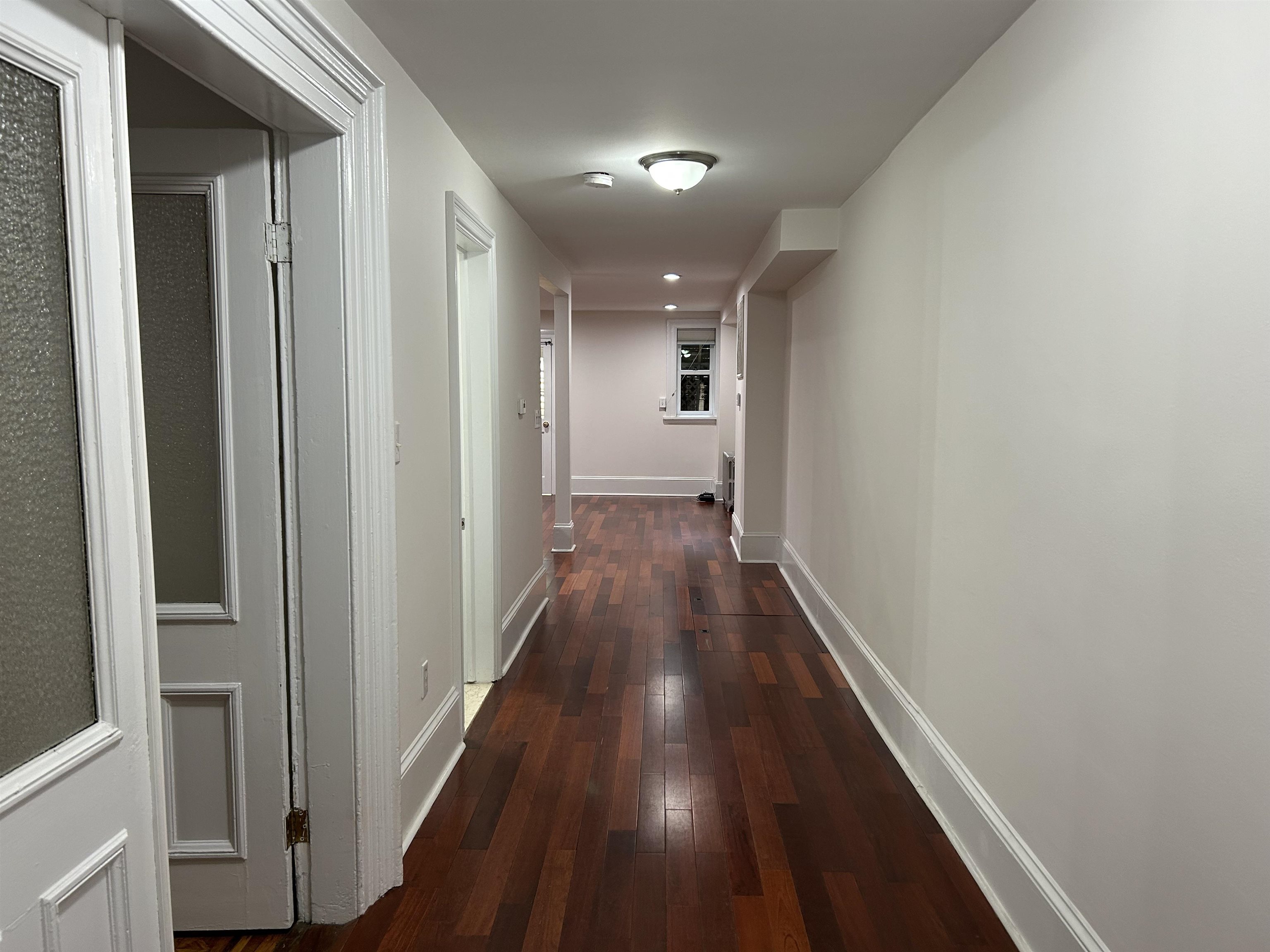268 MONTGOMERY ST - Photo 3