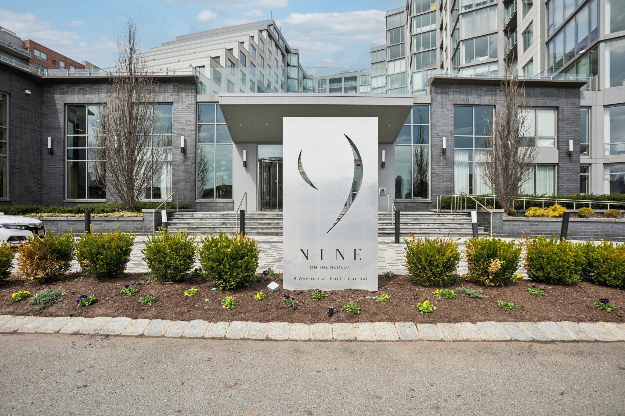 9 AVENUE AT PORT IMPERIAL - Photo 3
