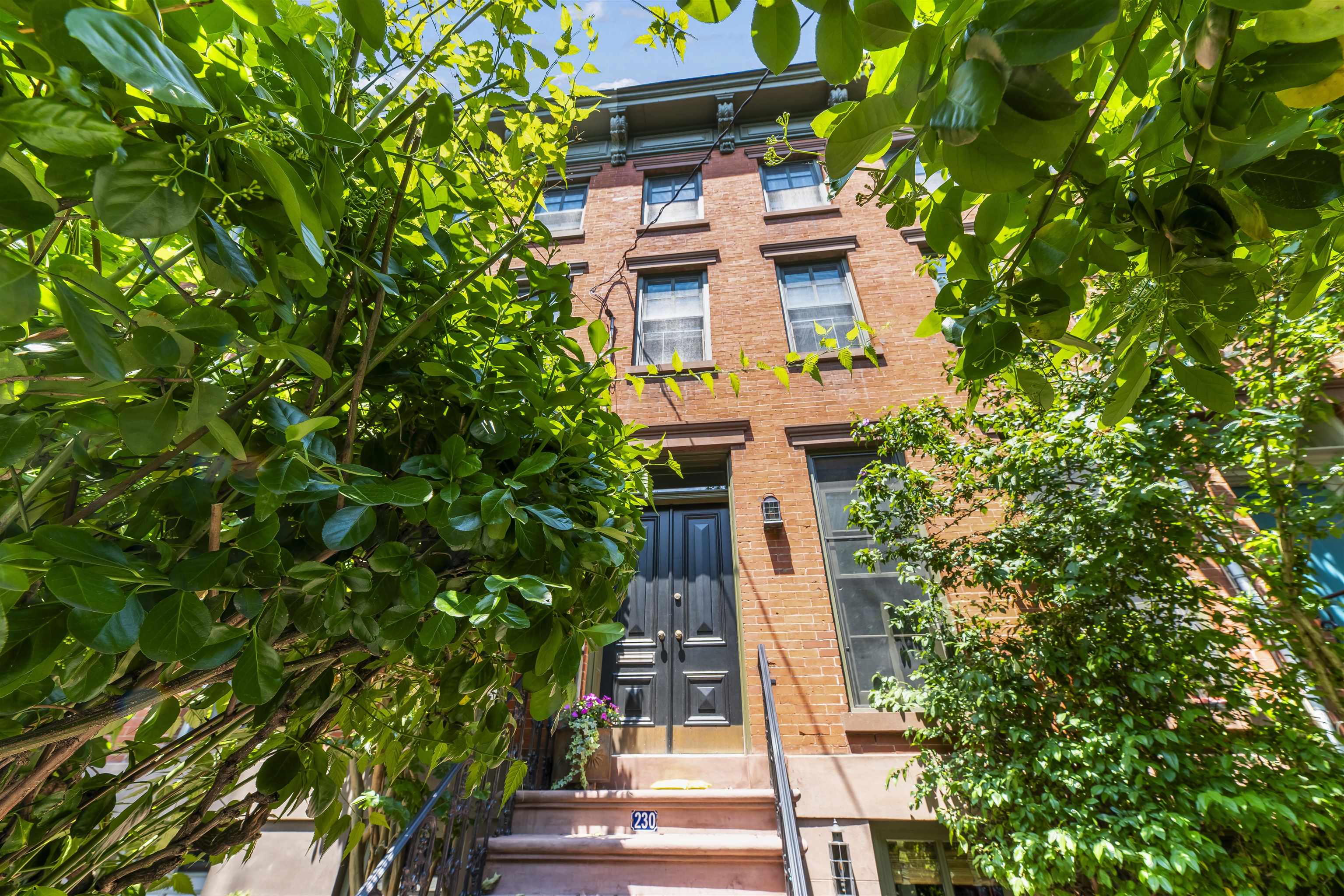 230 3RD ST - Photo 2
