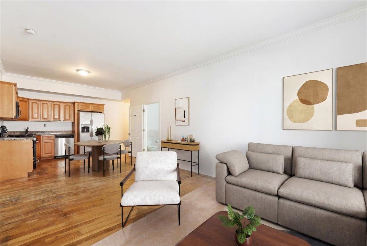 85 BROADWAY - Photo 3