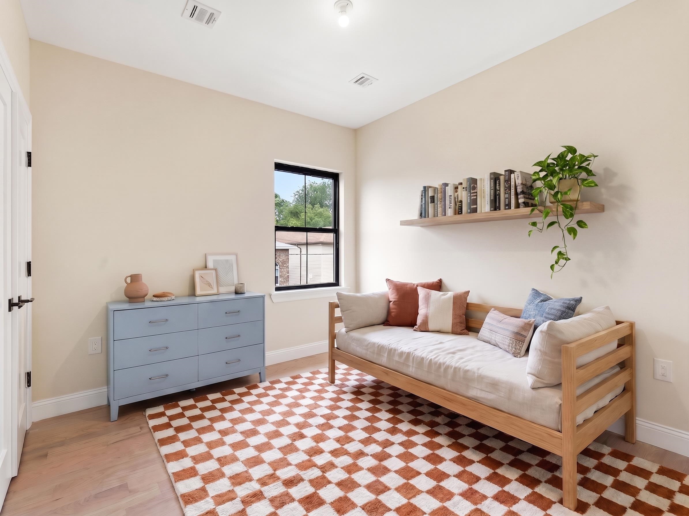 29 WELDON ST - Photo 4