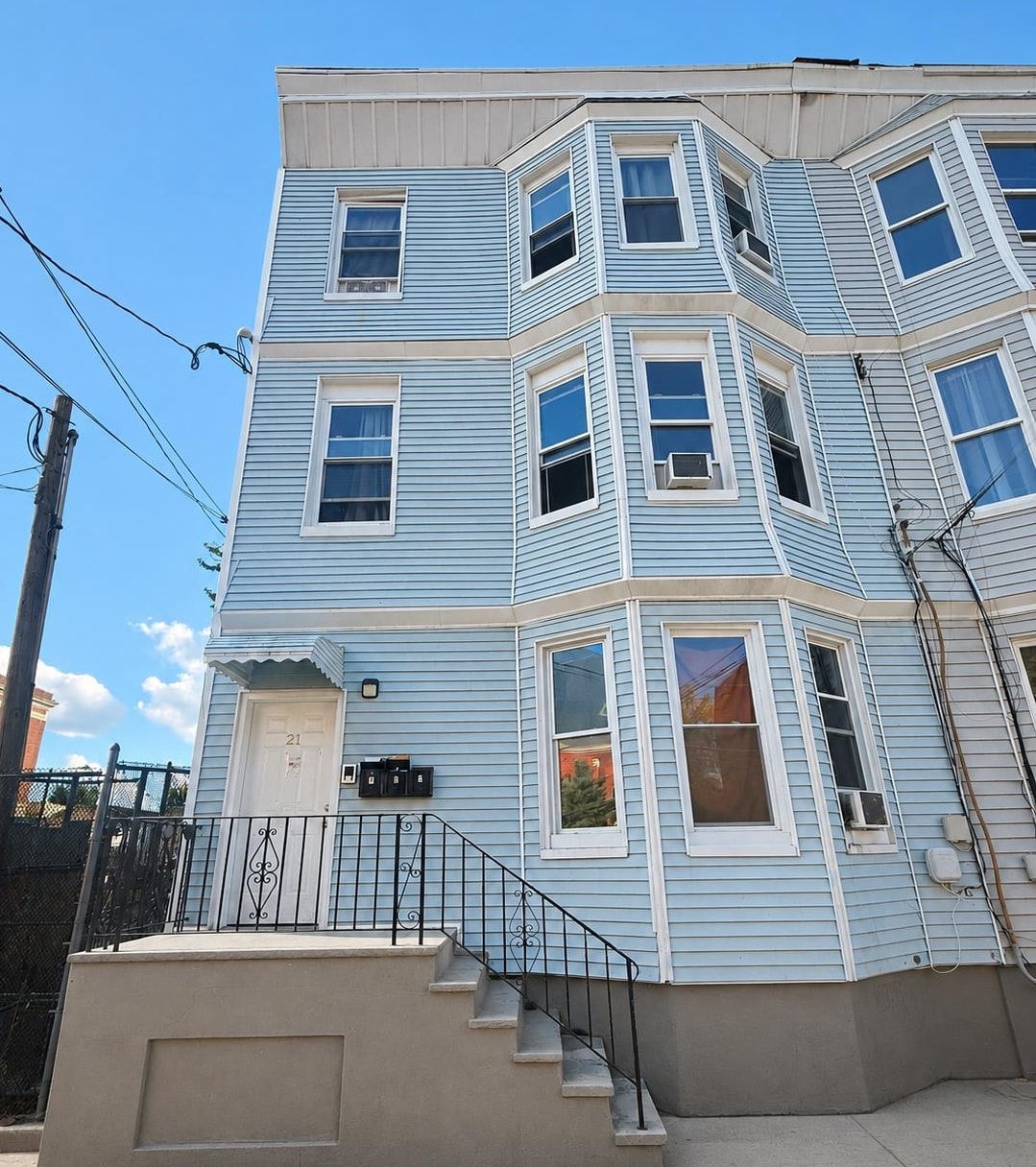 21 GREENVILLE AVE - Photo 2