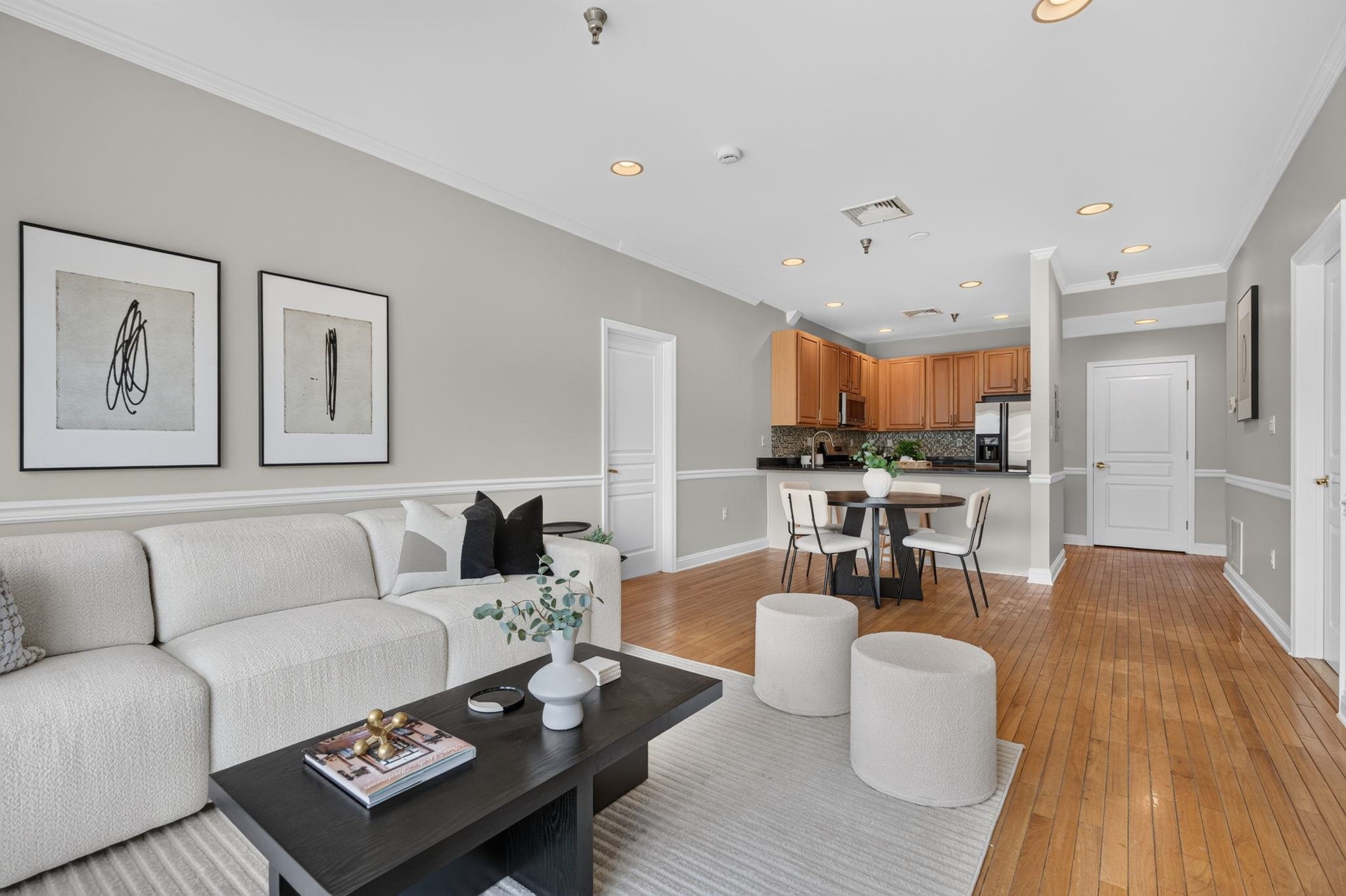 84 ADAMS ST - Photo 3