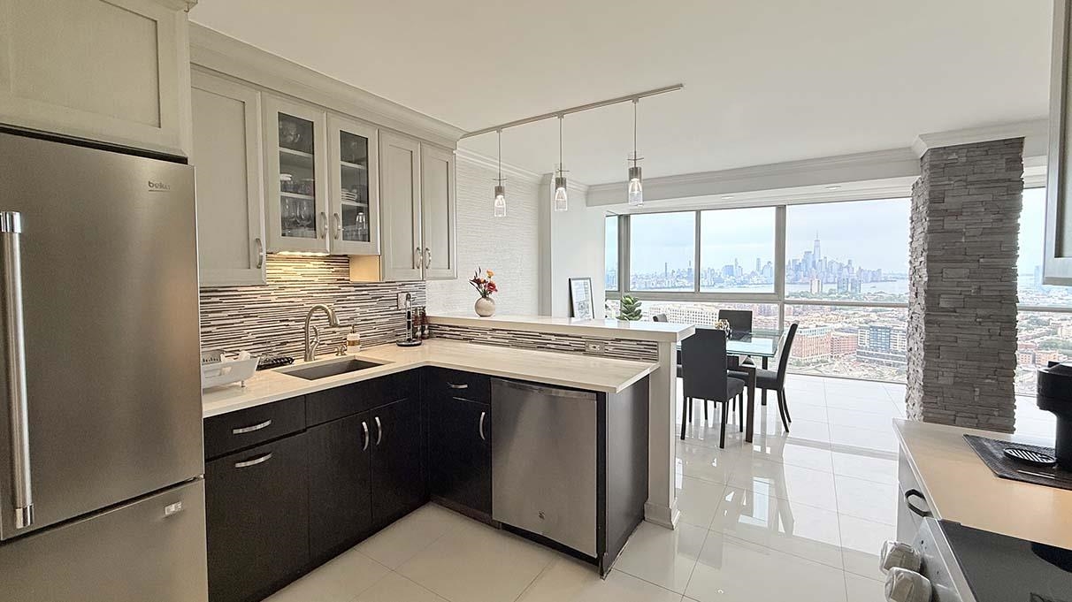 380 MOUNTAIN RD - Photo 2