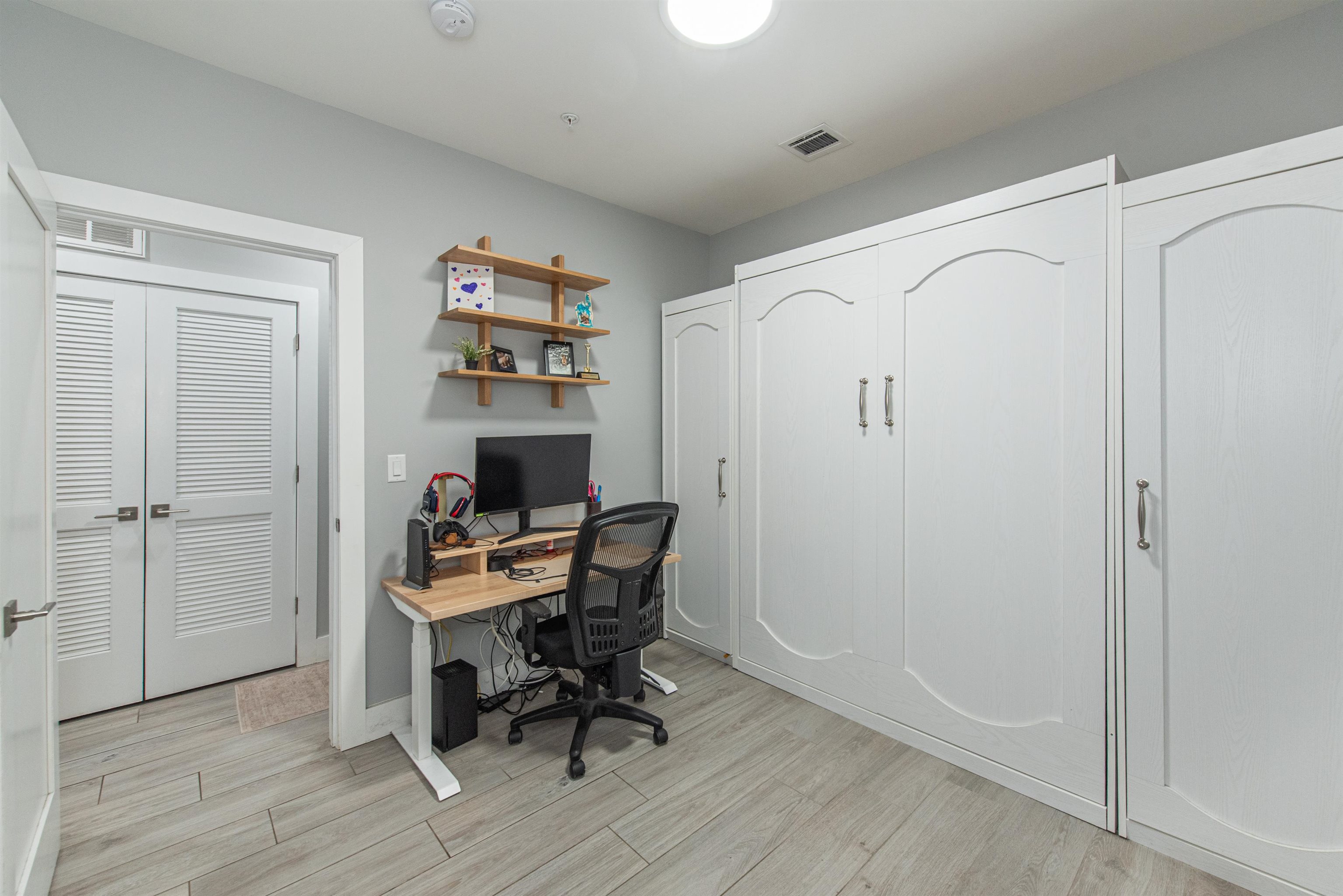 84 FERRY ST - Photo 15
