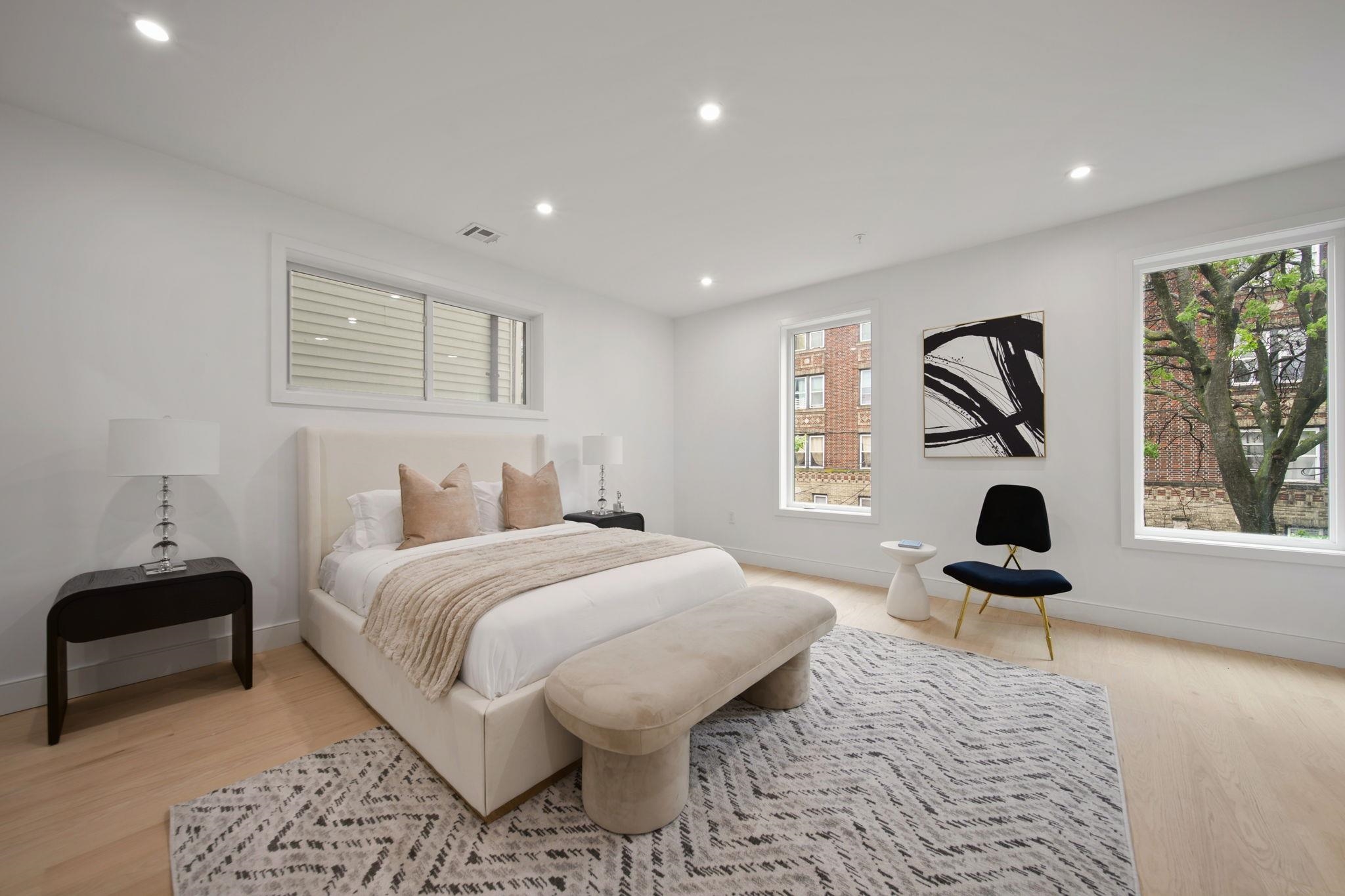 312 11TH ST - Photo 12