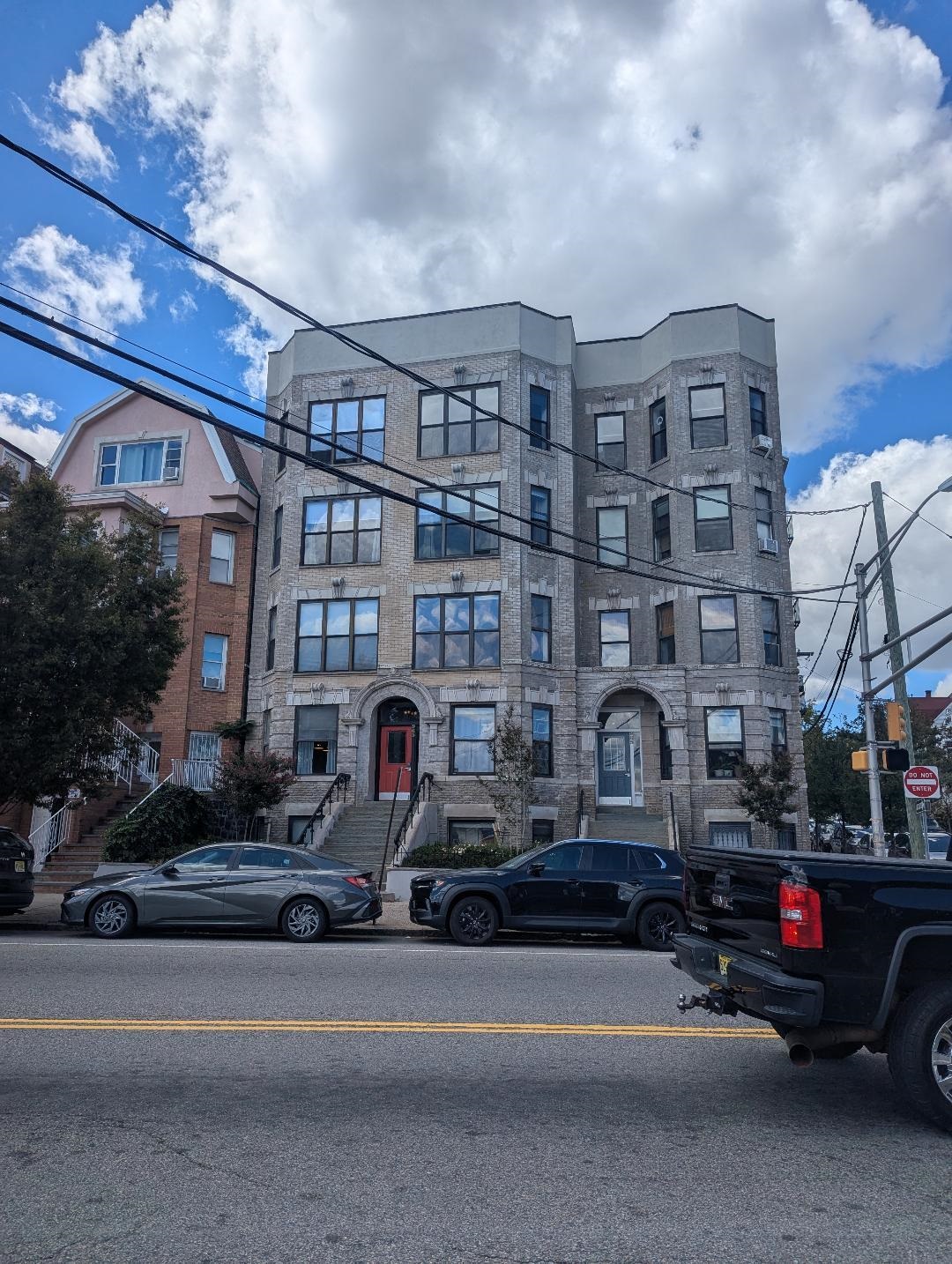 963 BLVD EAST - Photo 2