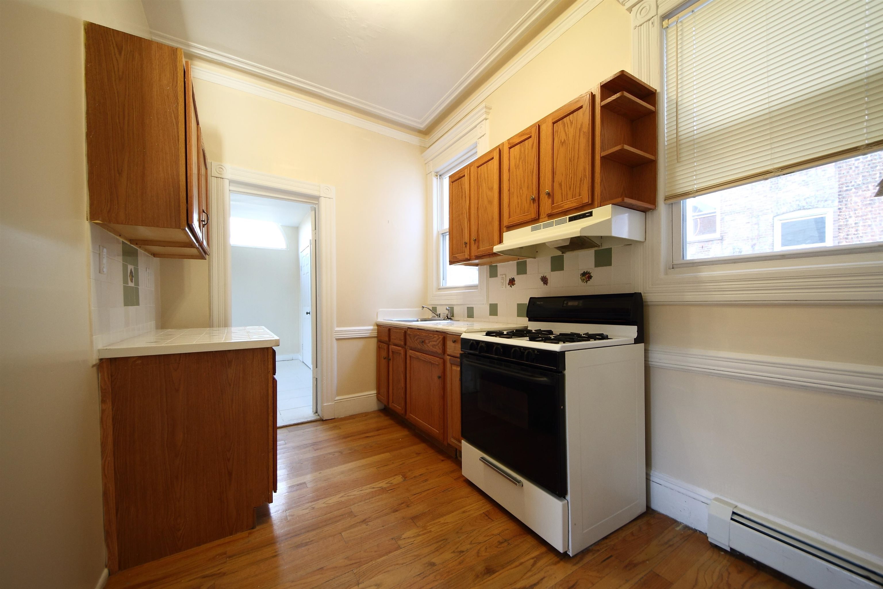 26 EMORY ST - Photo 5