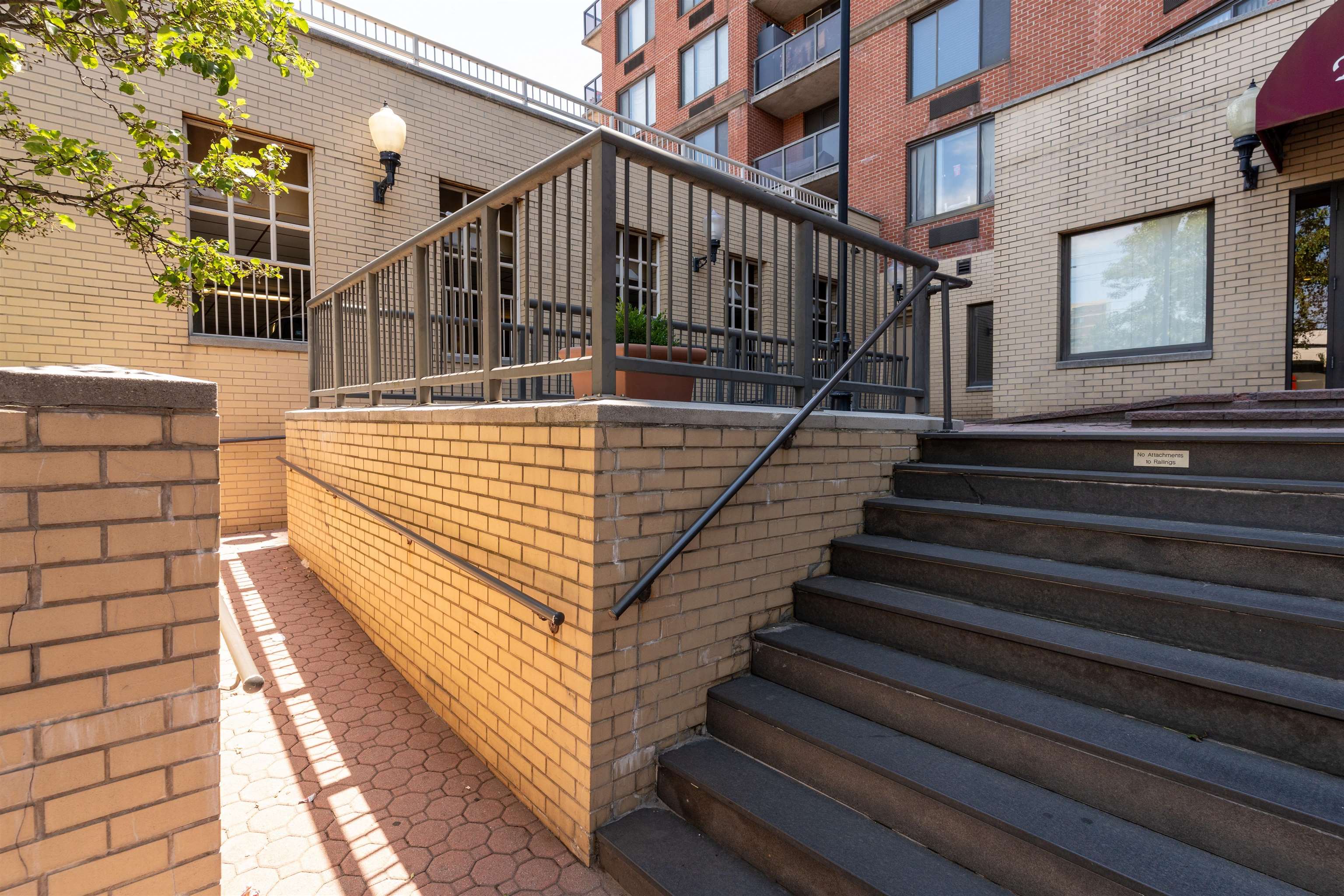 415 NEWARK AVE - Photo 2
