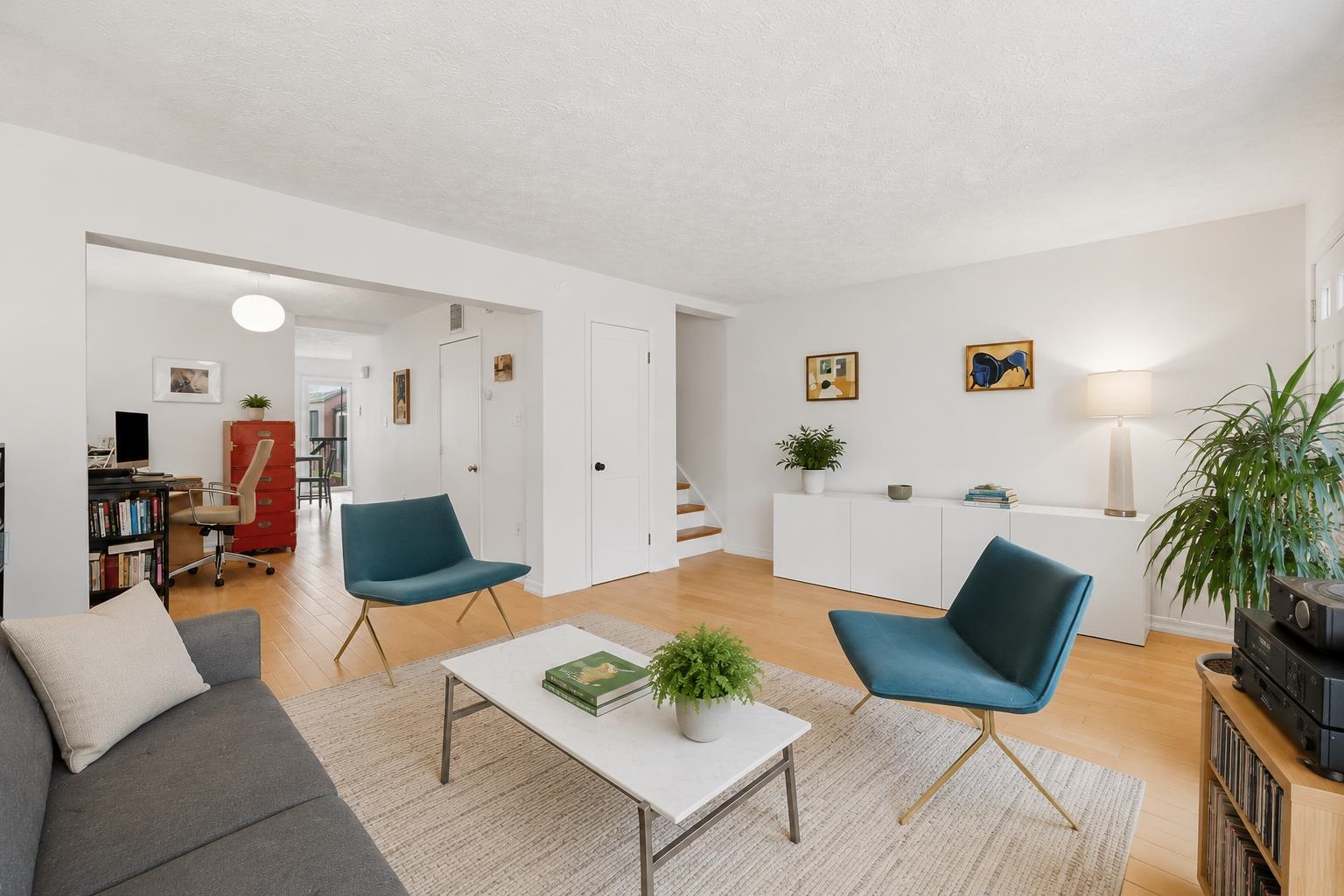 199 YORK ST - Photo 4